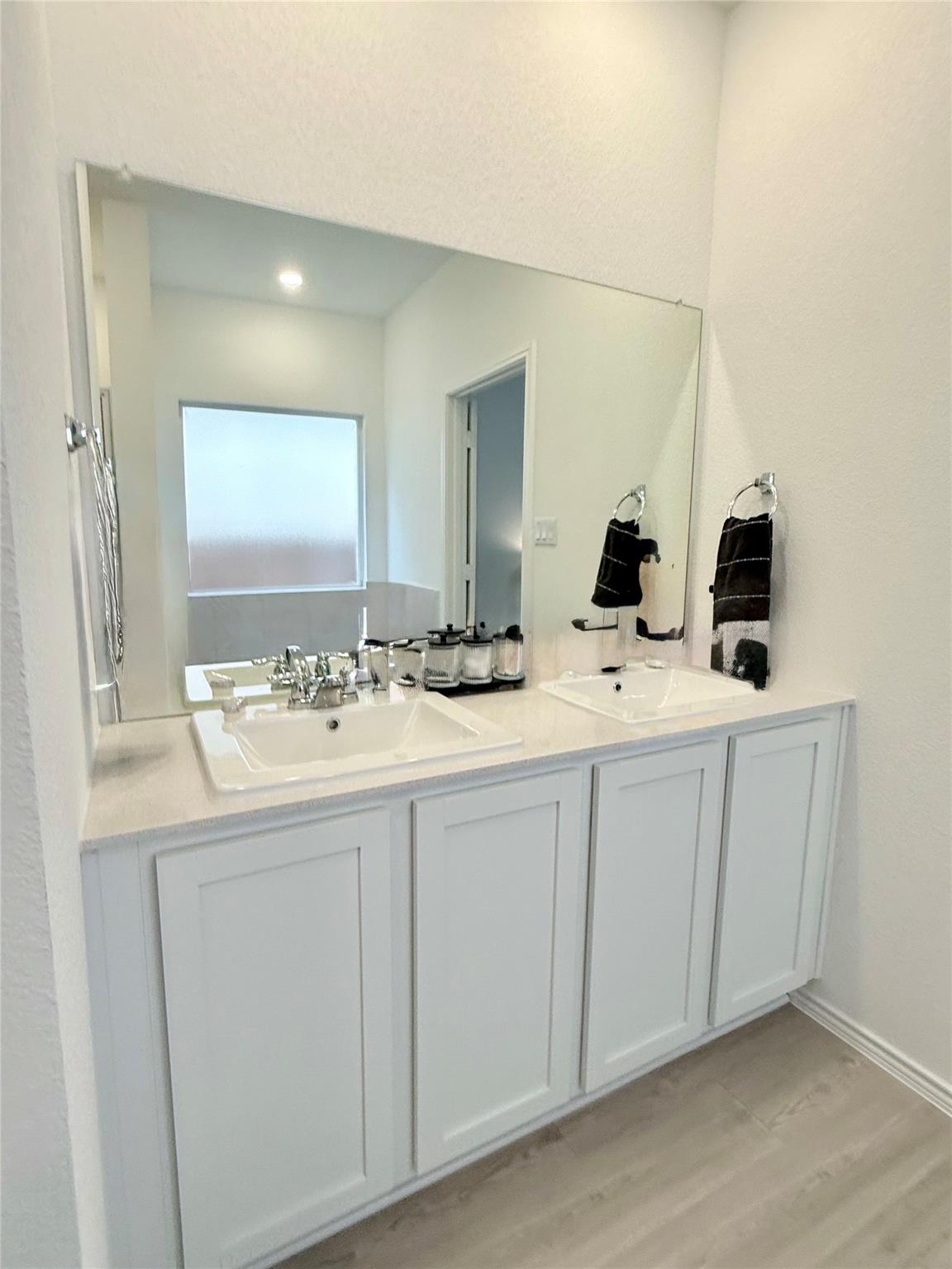 1220 Acorn Oak Dr, Georgetown, TX 78628