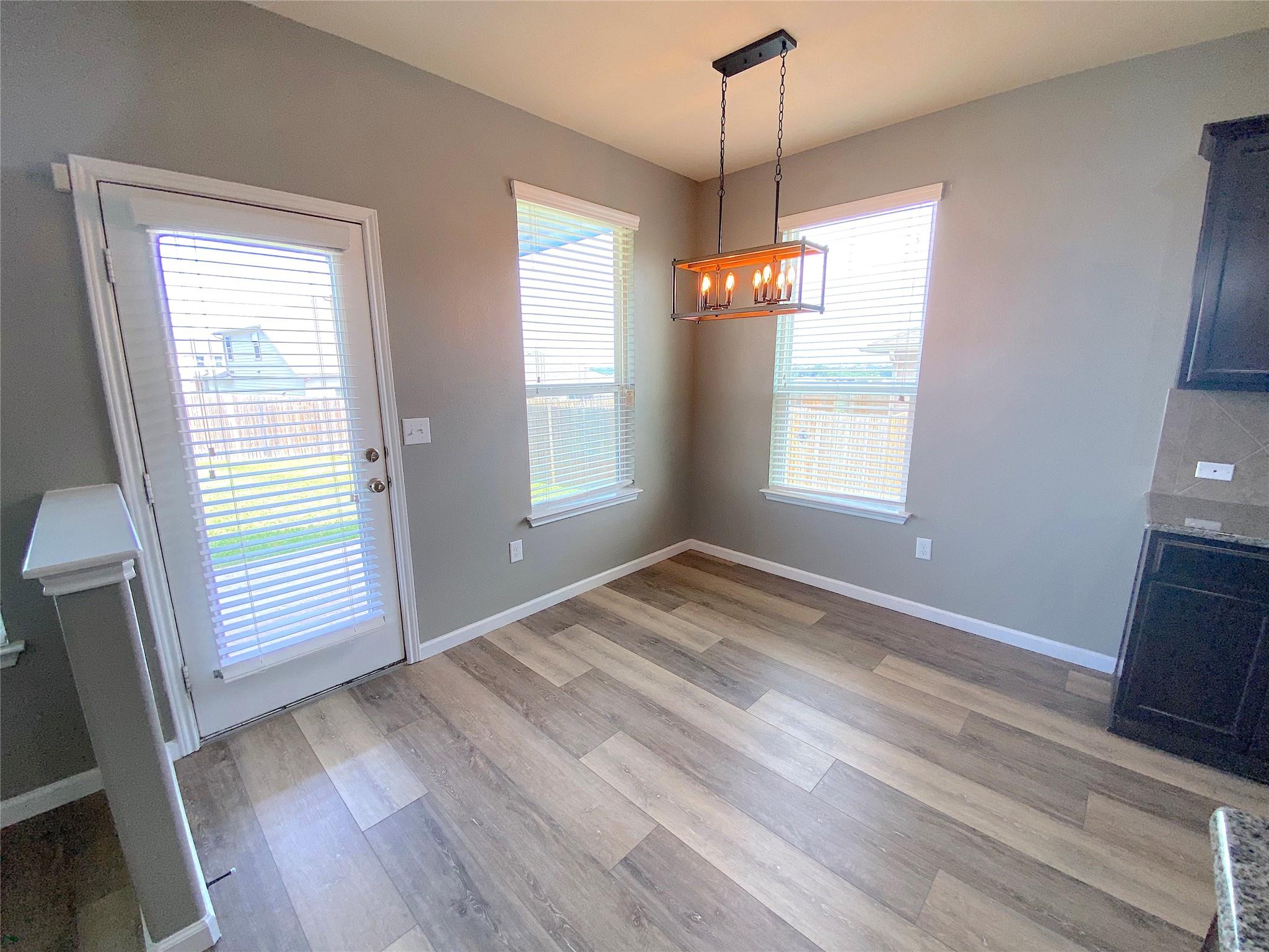 122 Liard River Rd, Hutto, TX 78634