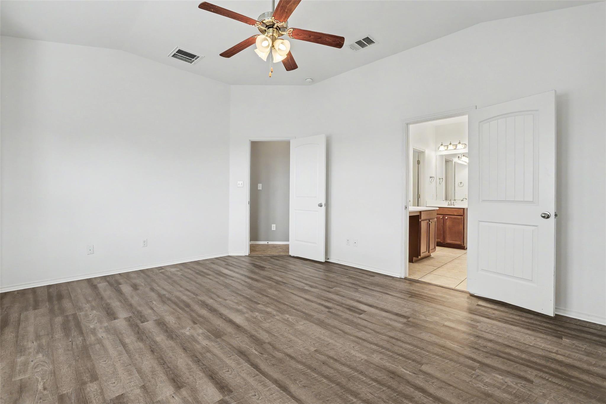 6227 Aviara Dr # E3, Austin, TX 78735