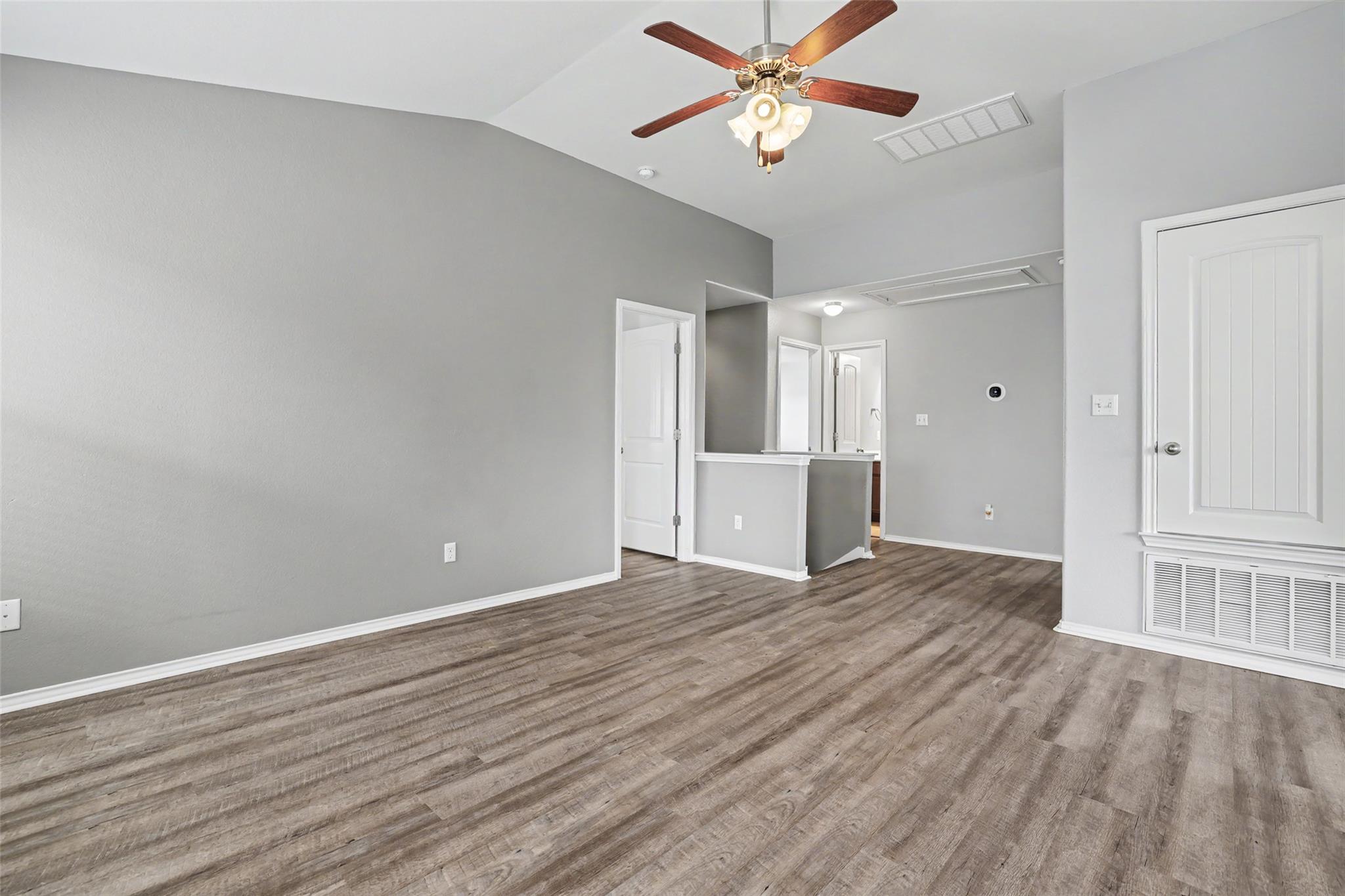 6227 Aviara Dr # E3, Austin, TX 78735