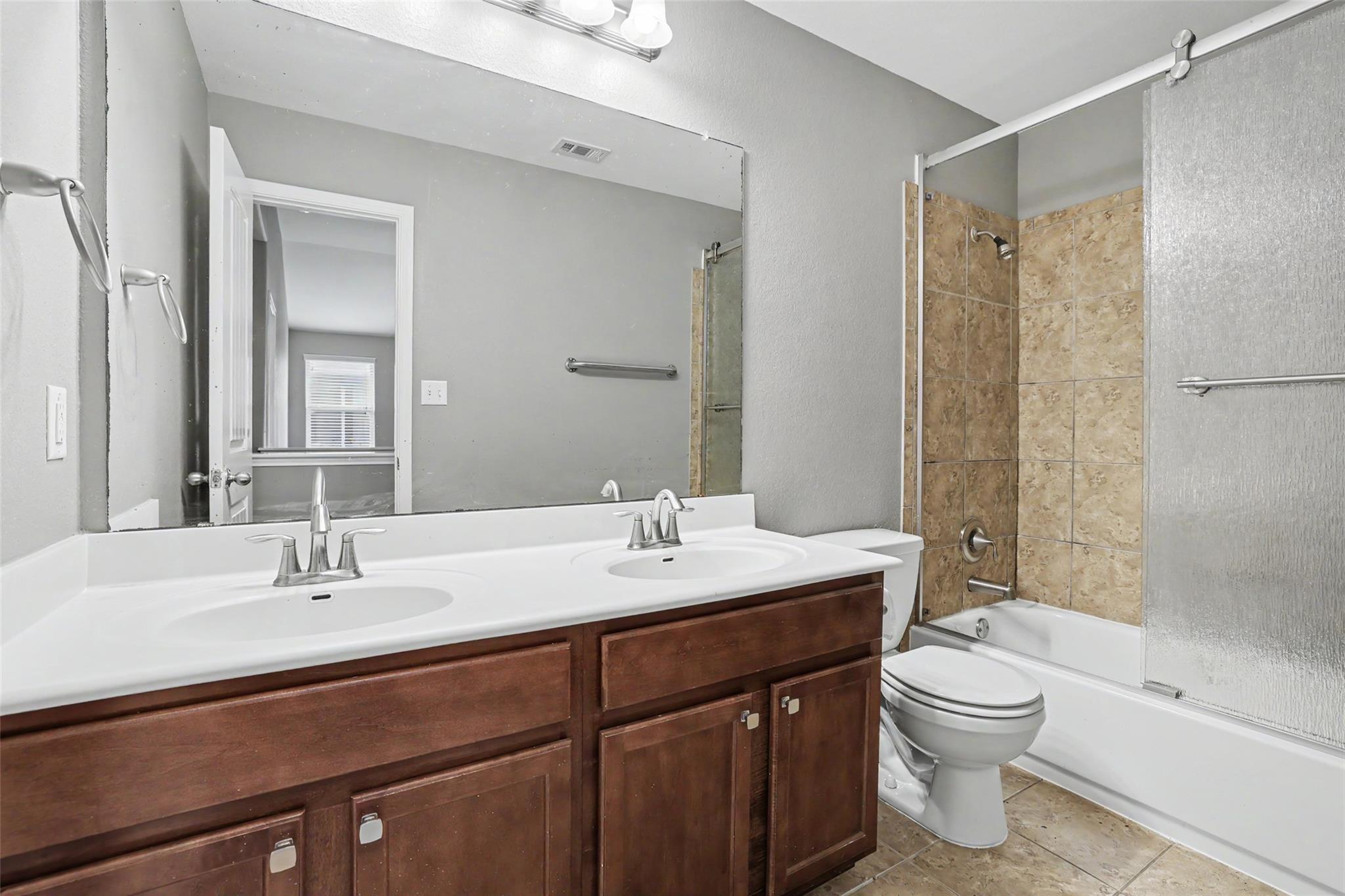 6227 Aviara Dr # E3, Austin, TX 78735