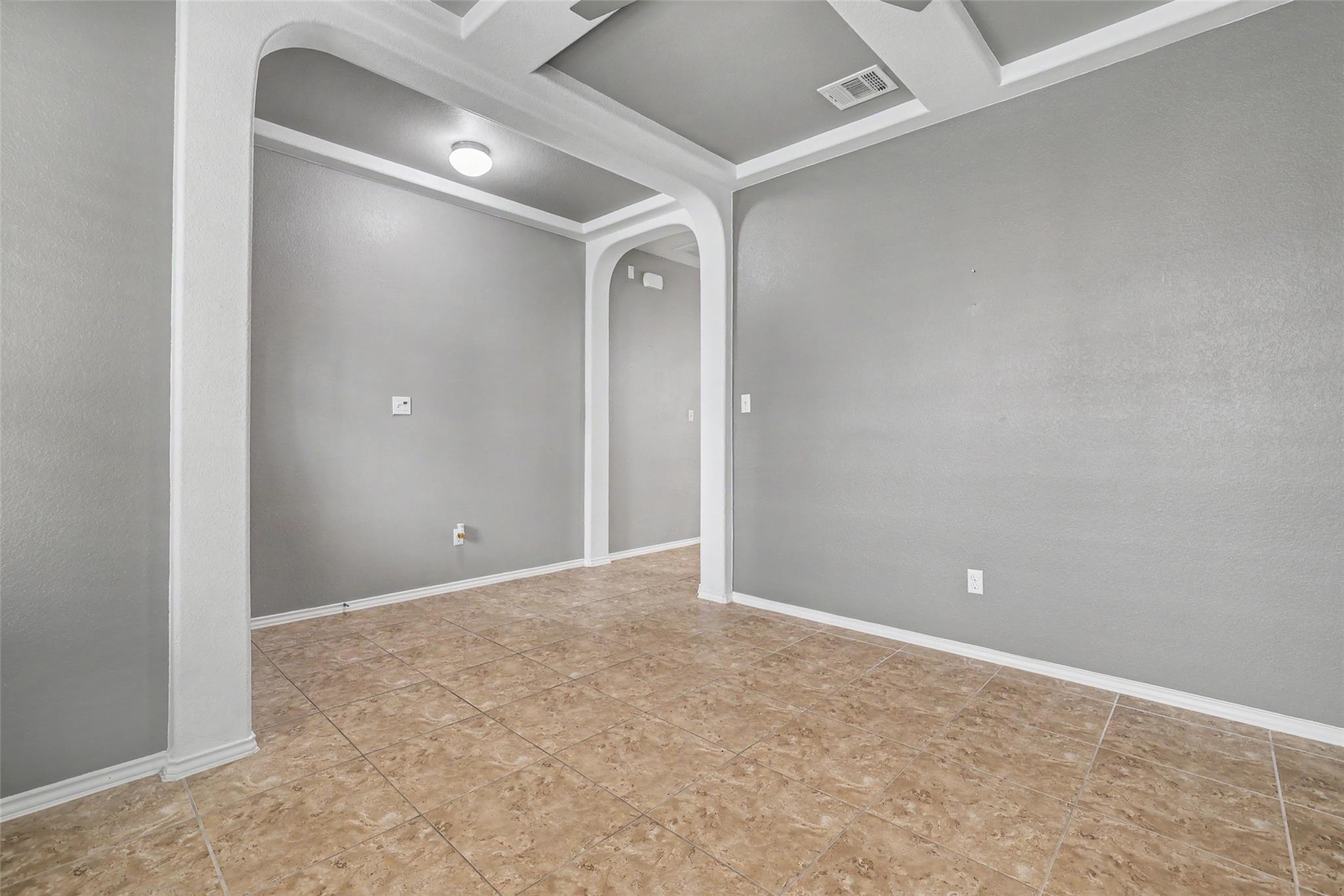 6227 Aviara Dr # E3, Austin, TX 78735