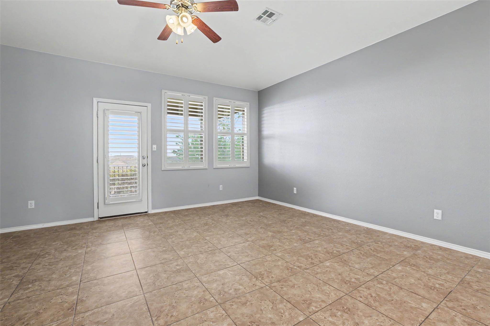 6227 Aviara Dr # E3, Austin, TX 78735