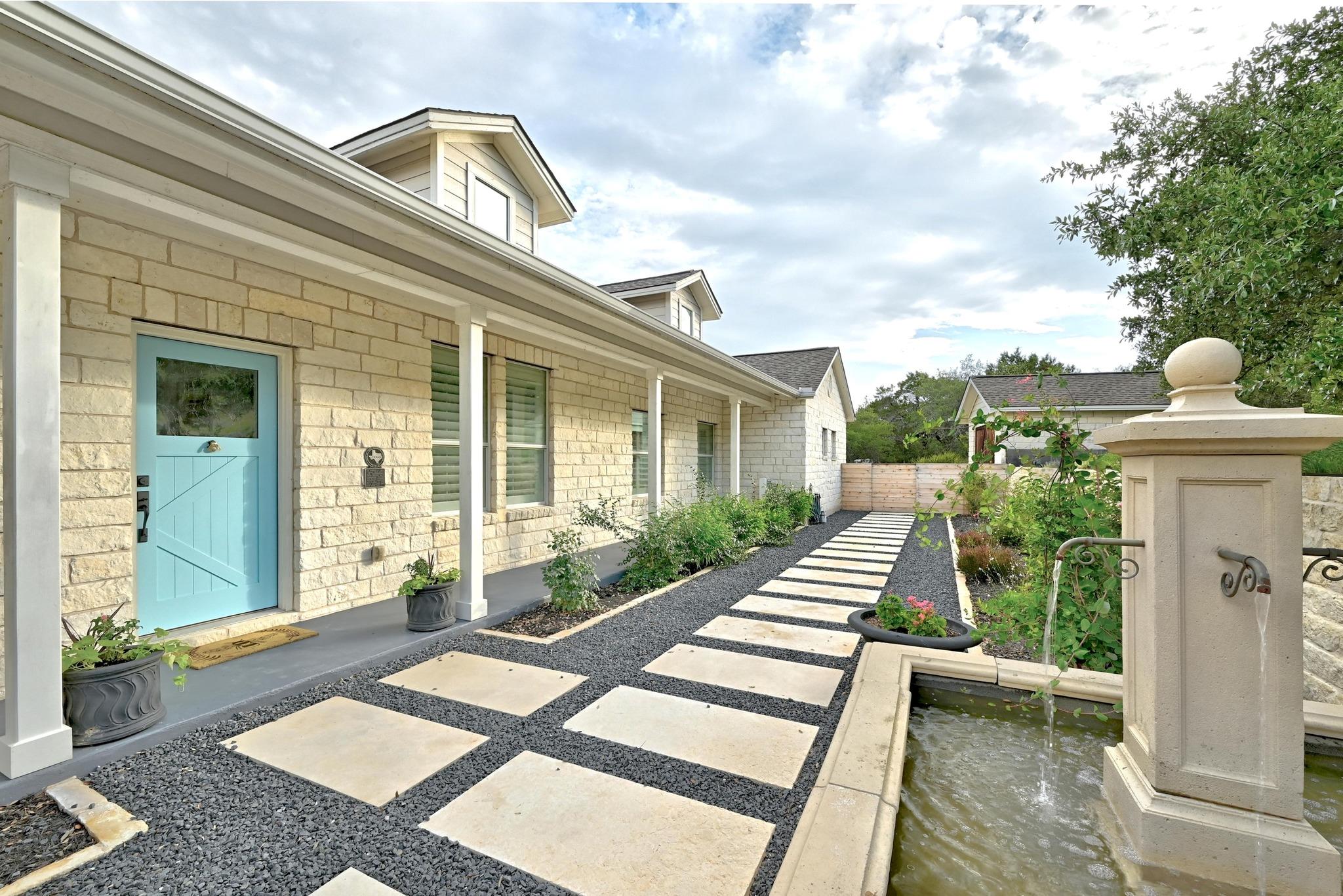 4115 NOON DAY Cv, Spicewood, TX 78669