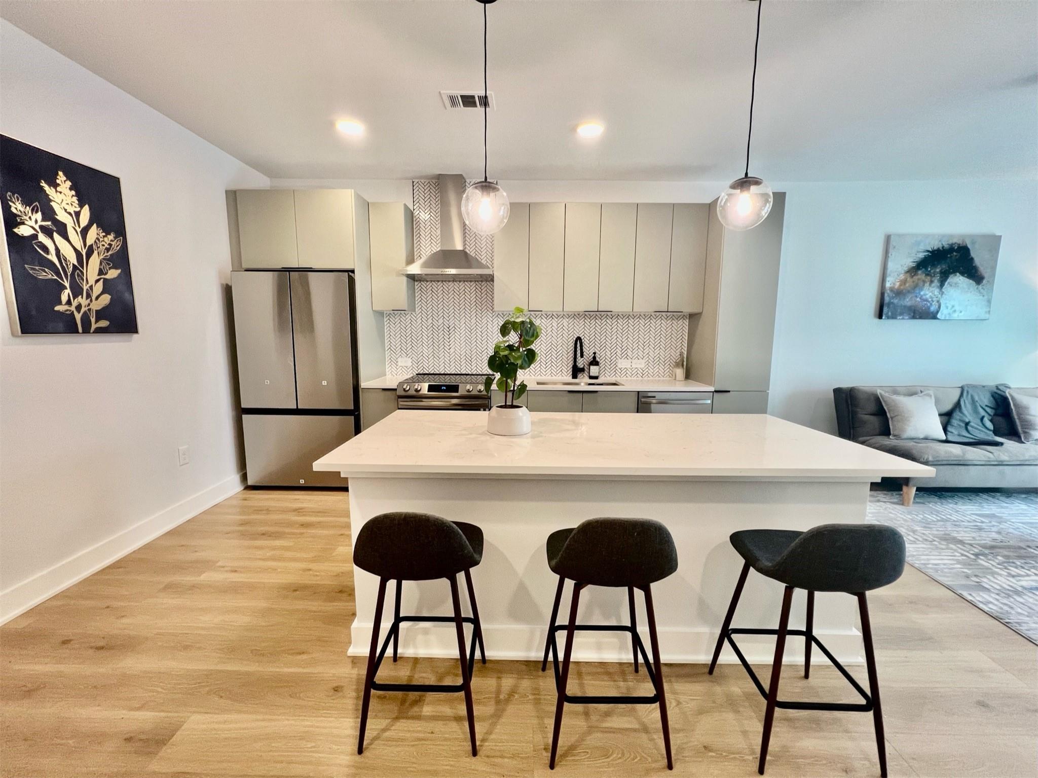 2500 Longview St # 417, Austin, TX 78705