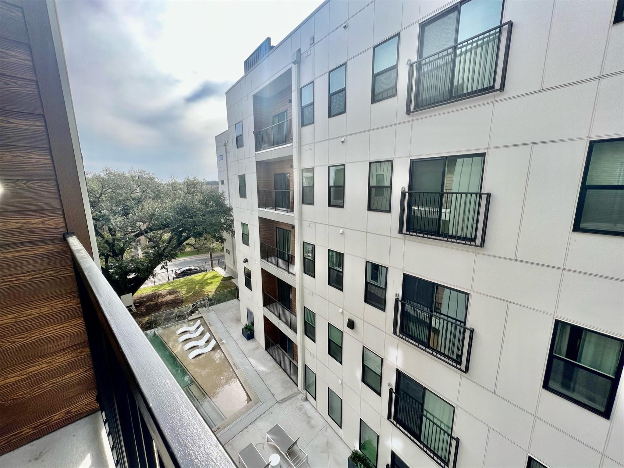 2500 Longview St # 417, Austin, TX 78705