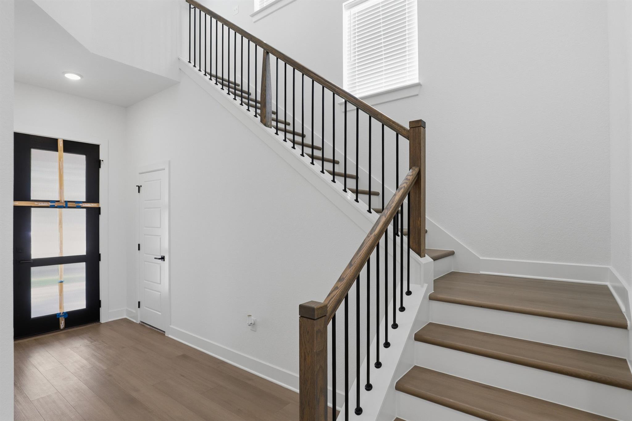 881 Prominence Way, Leander, TX 78641