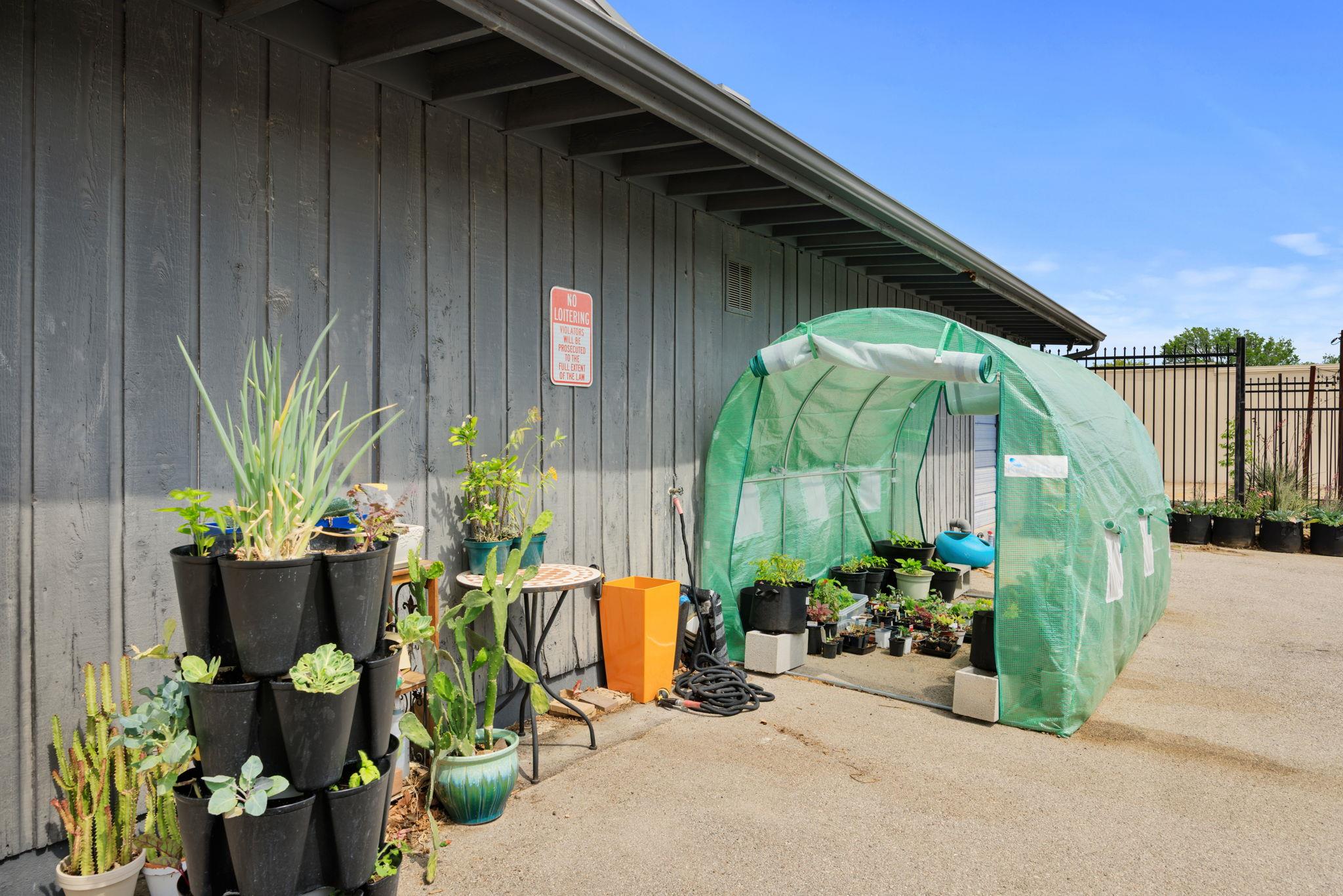 909 Reinli St # 136, Austin, TX 78751