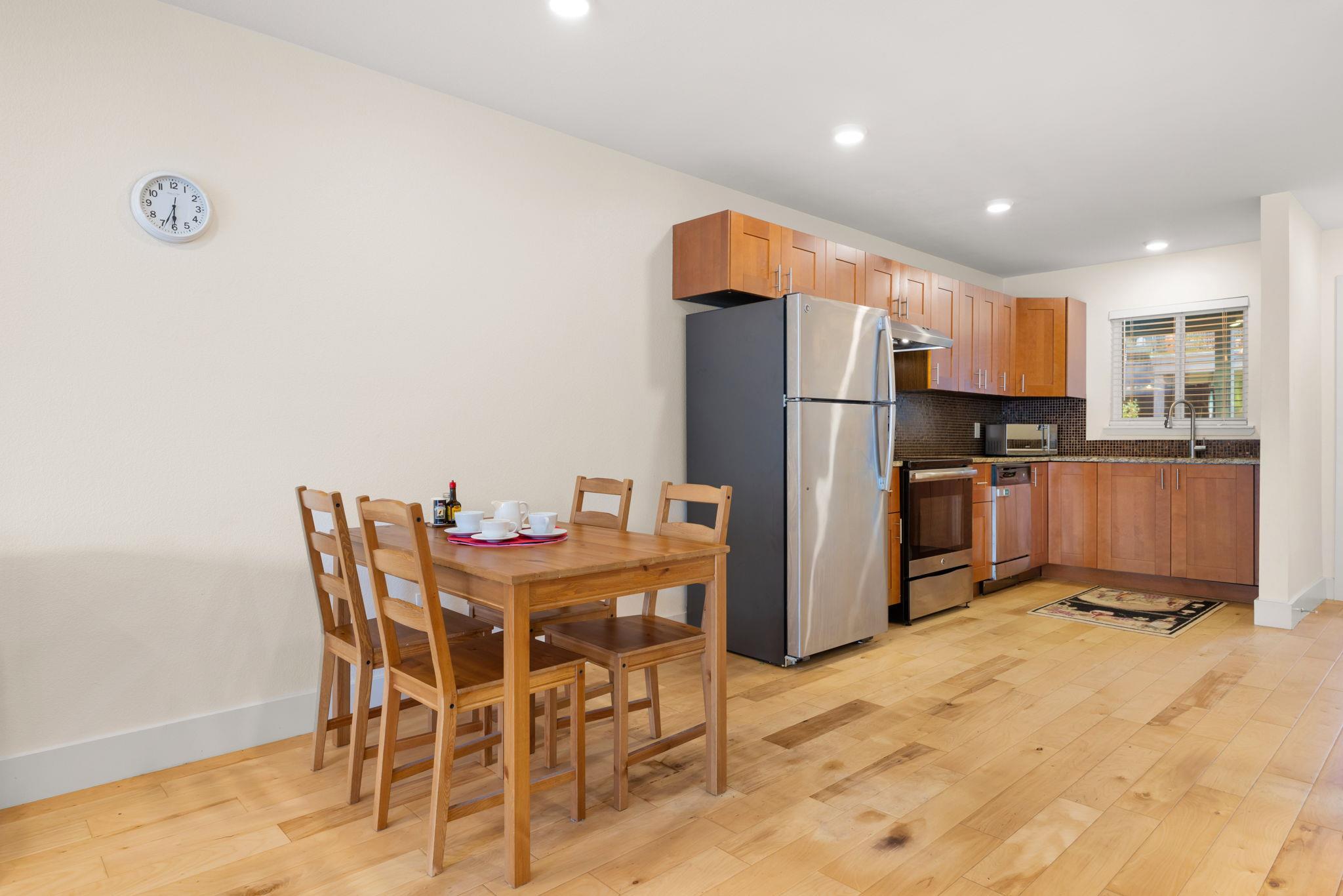 909 Reinli St # 136, Austin, TX 78751