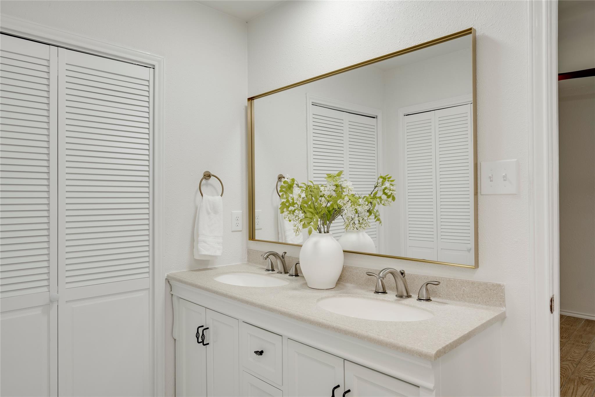 12706 Heinemann Dr, Austin, TX 78727