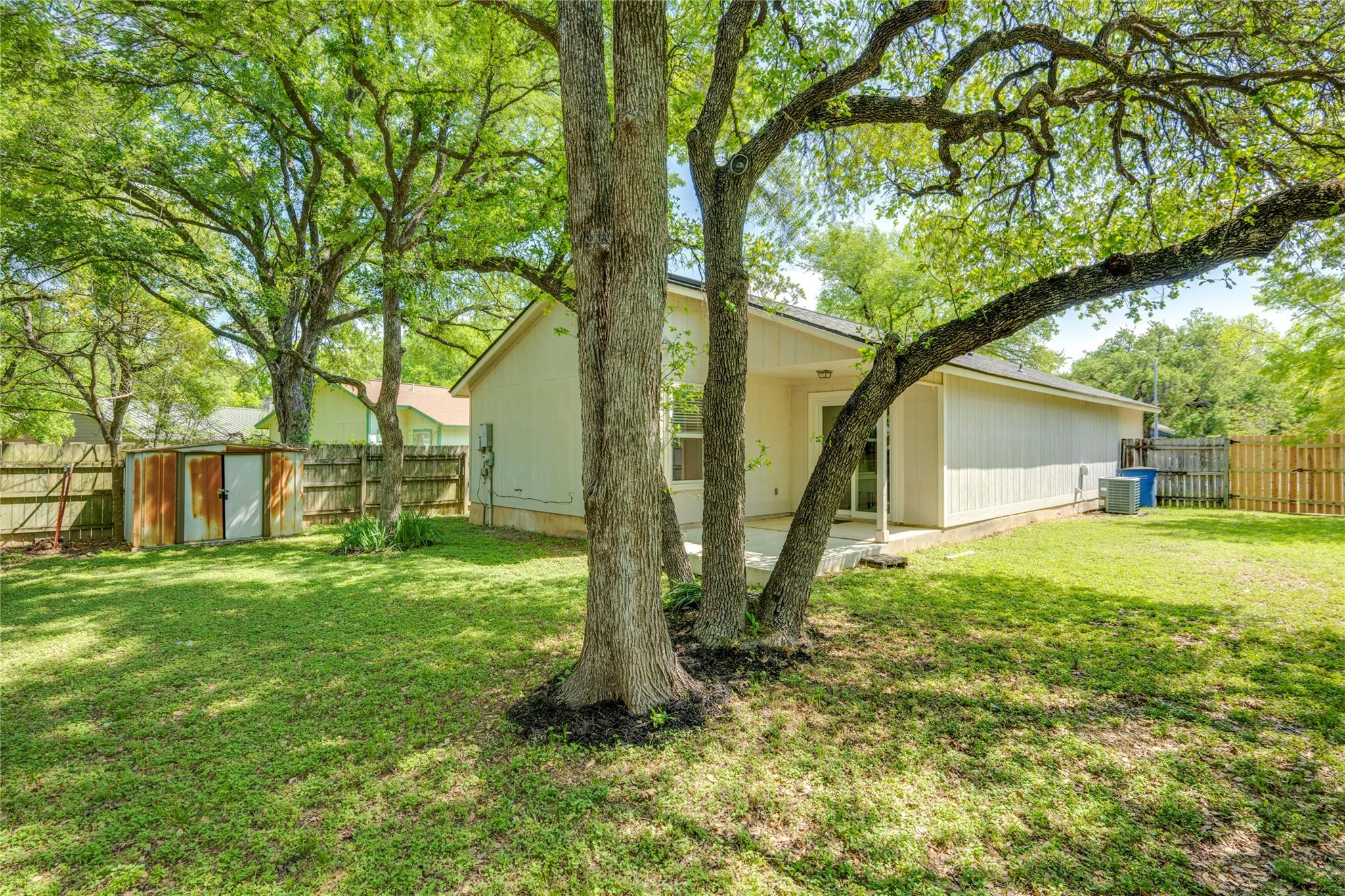 12706 Heinemann Dr, Austin, TX 78727