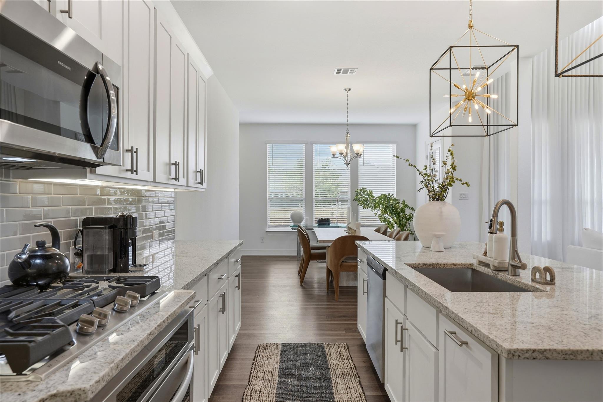 2804 Stone Branch Dr, Leander, TX 78641