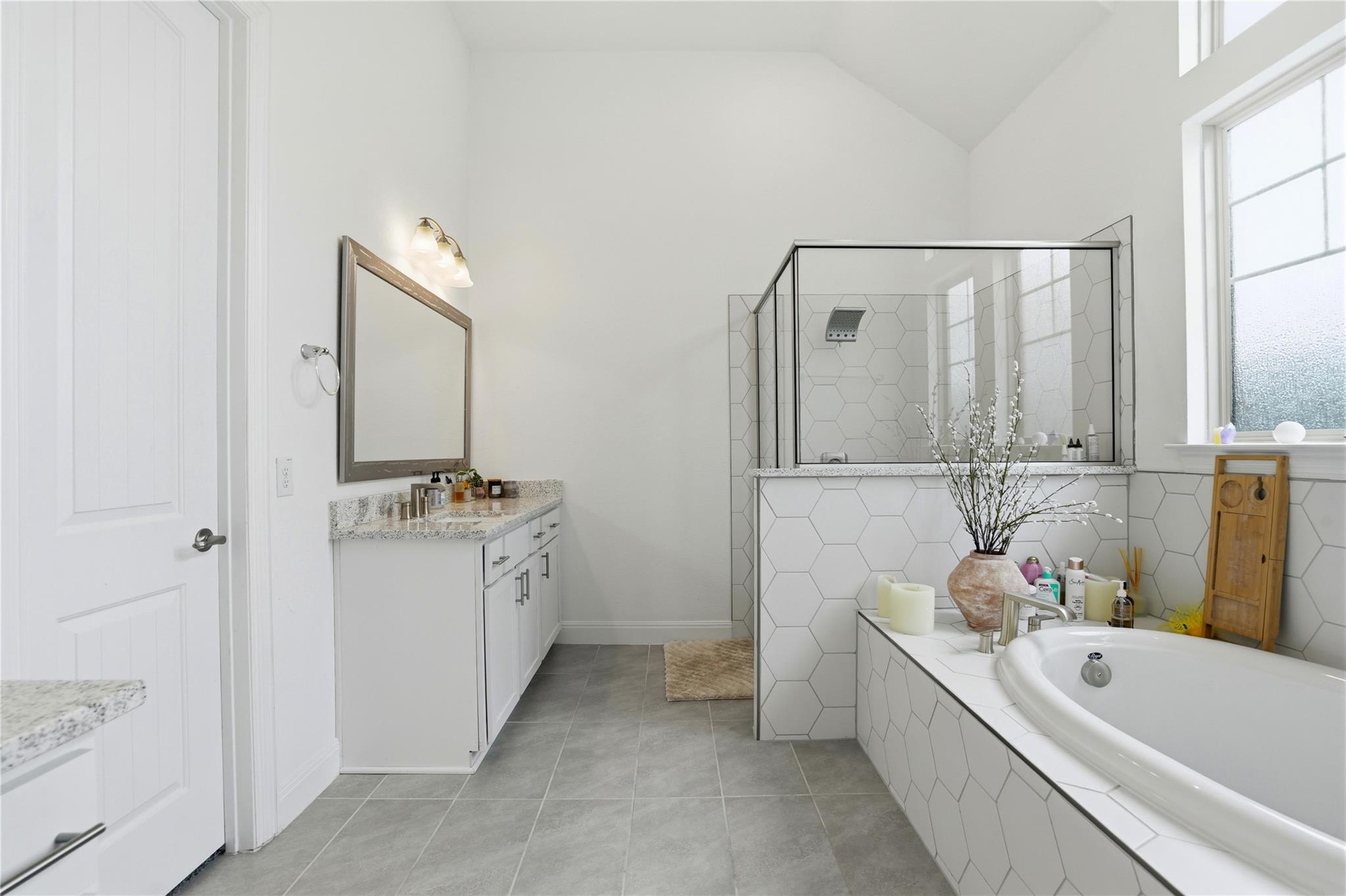 2804 Stone Branch Dr, Leander, TX 78641