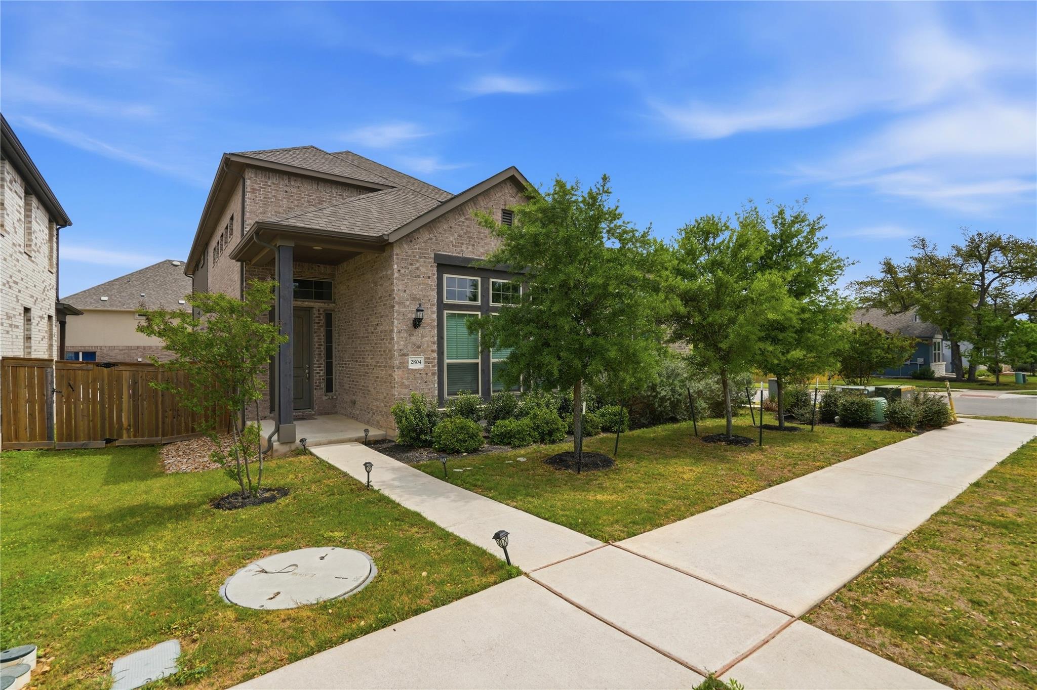 2804 Stone Branch Dr, Leander, TX 78641