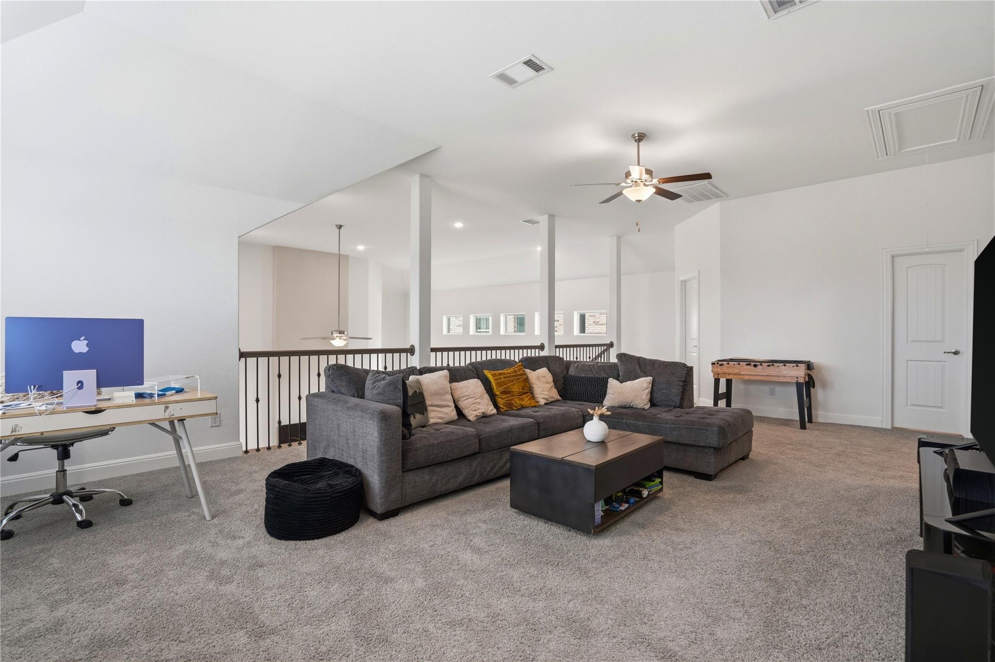 2804 Stone Branch Dr, Leander, TX 78641