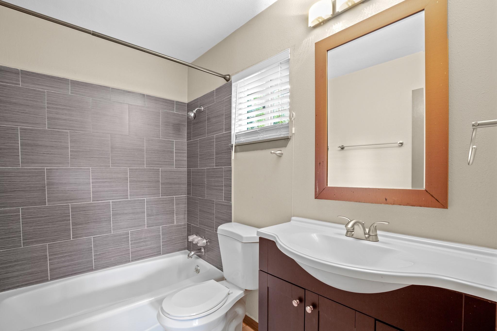 1506 Rockdale Cir # A, Austin, TX 78704