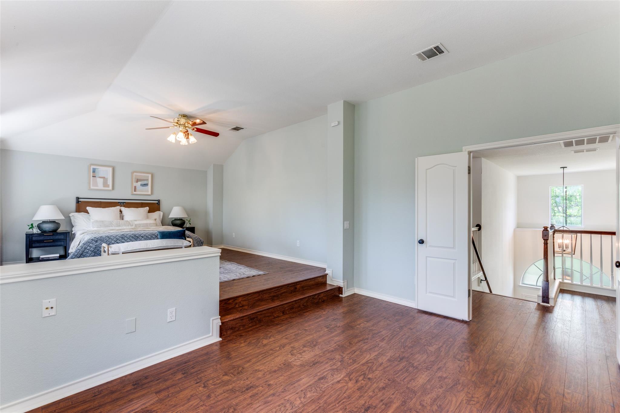 6605 Oasis Dr, Austin, TX 78749