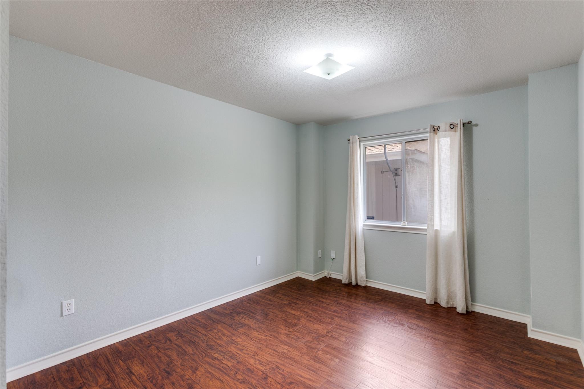 6605 Oasis Dr, Austin, TX 78749