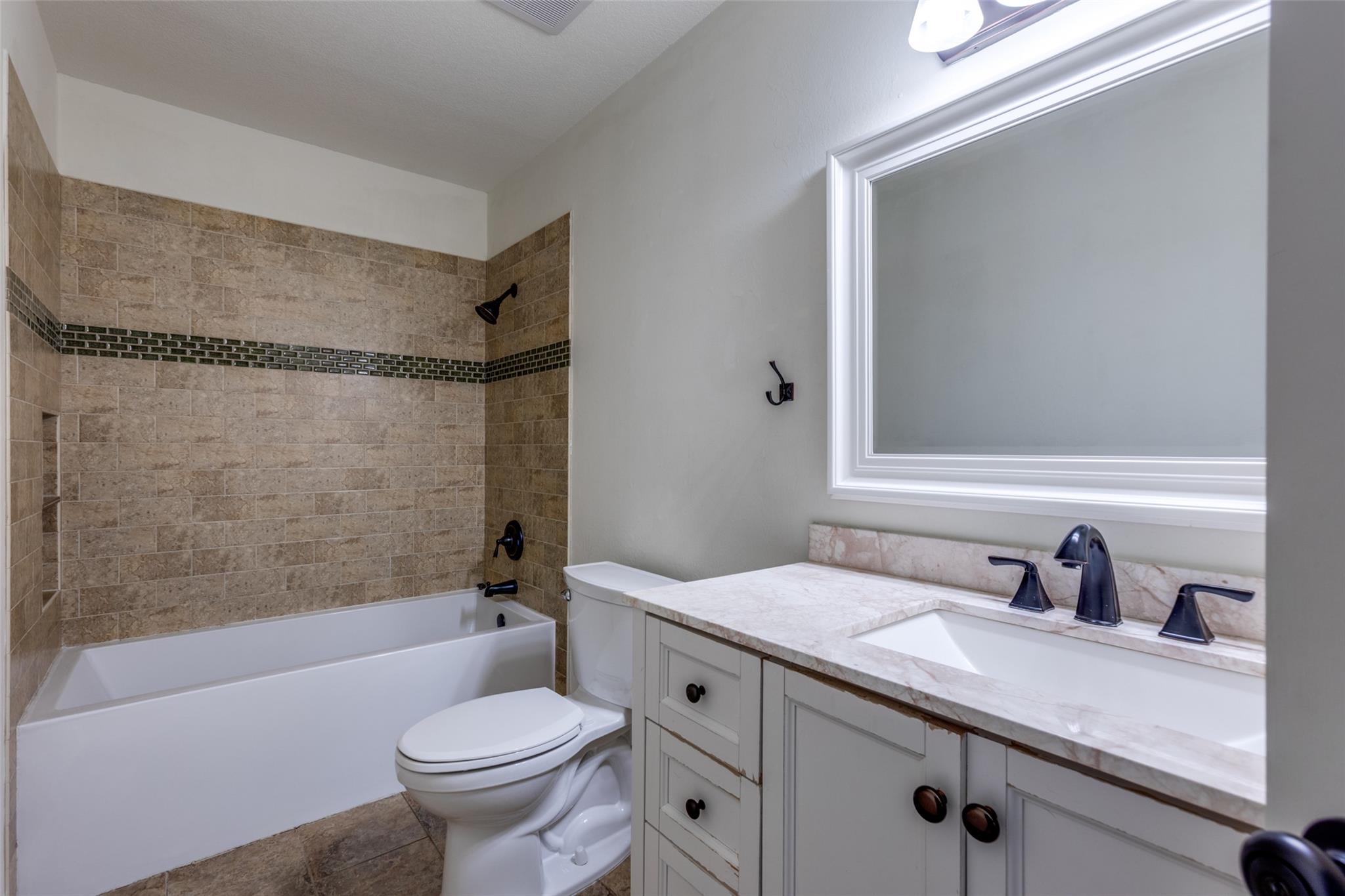 6605 Oasis Dr, Austin, TX 78749