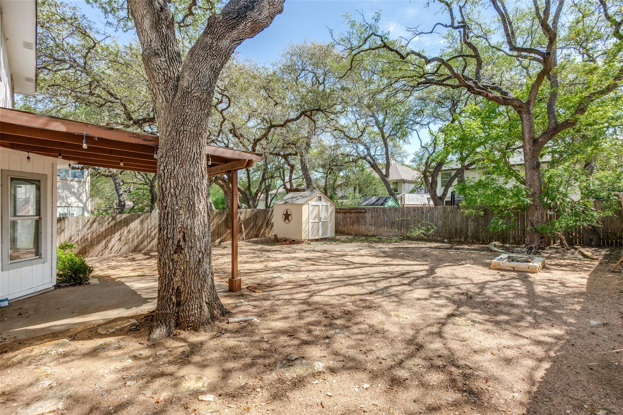 6605 Oasis Dr, Austin, TX 78749