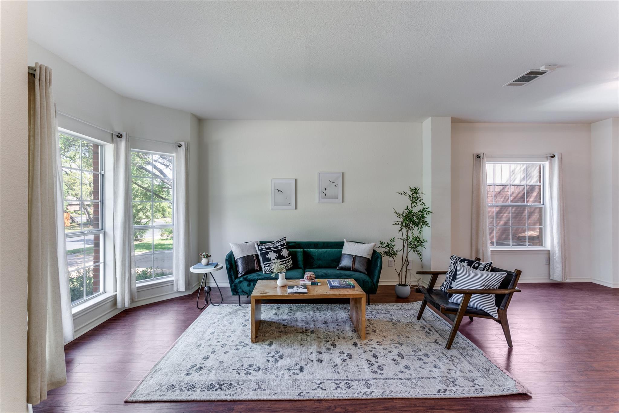 6605 Oasis Dr, Austin, TX 78749