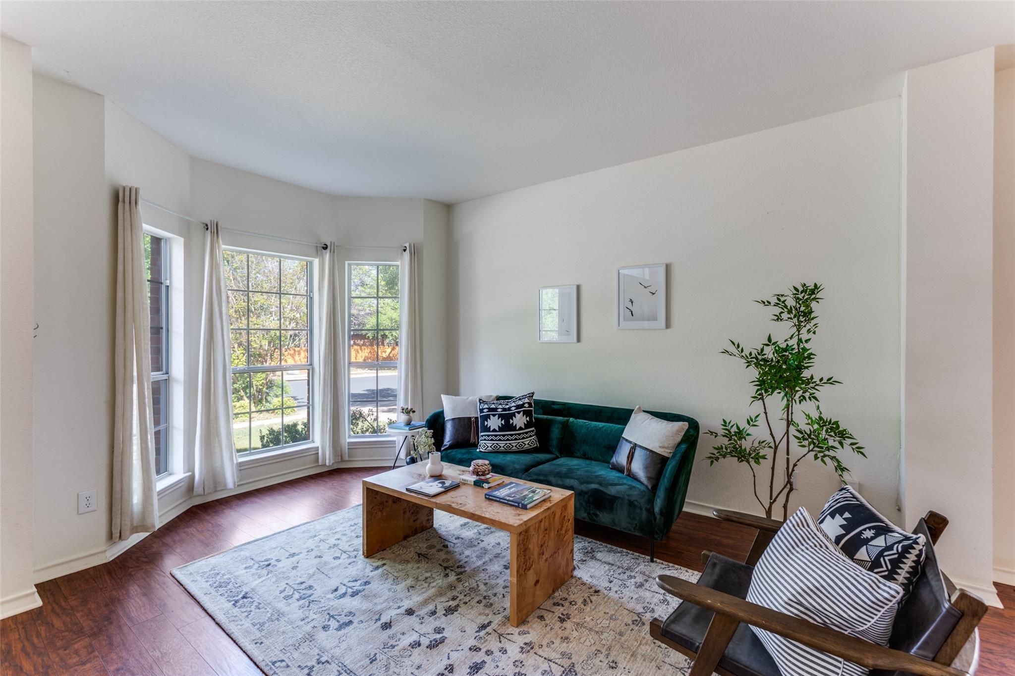 6605 Oasis Dr, Austin, TX 78749