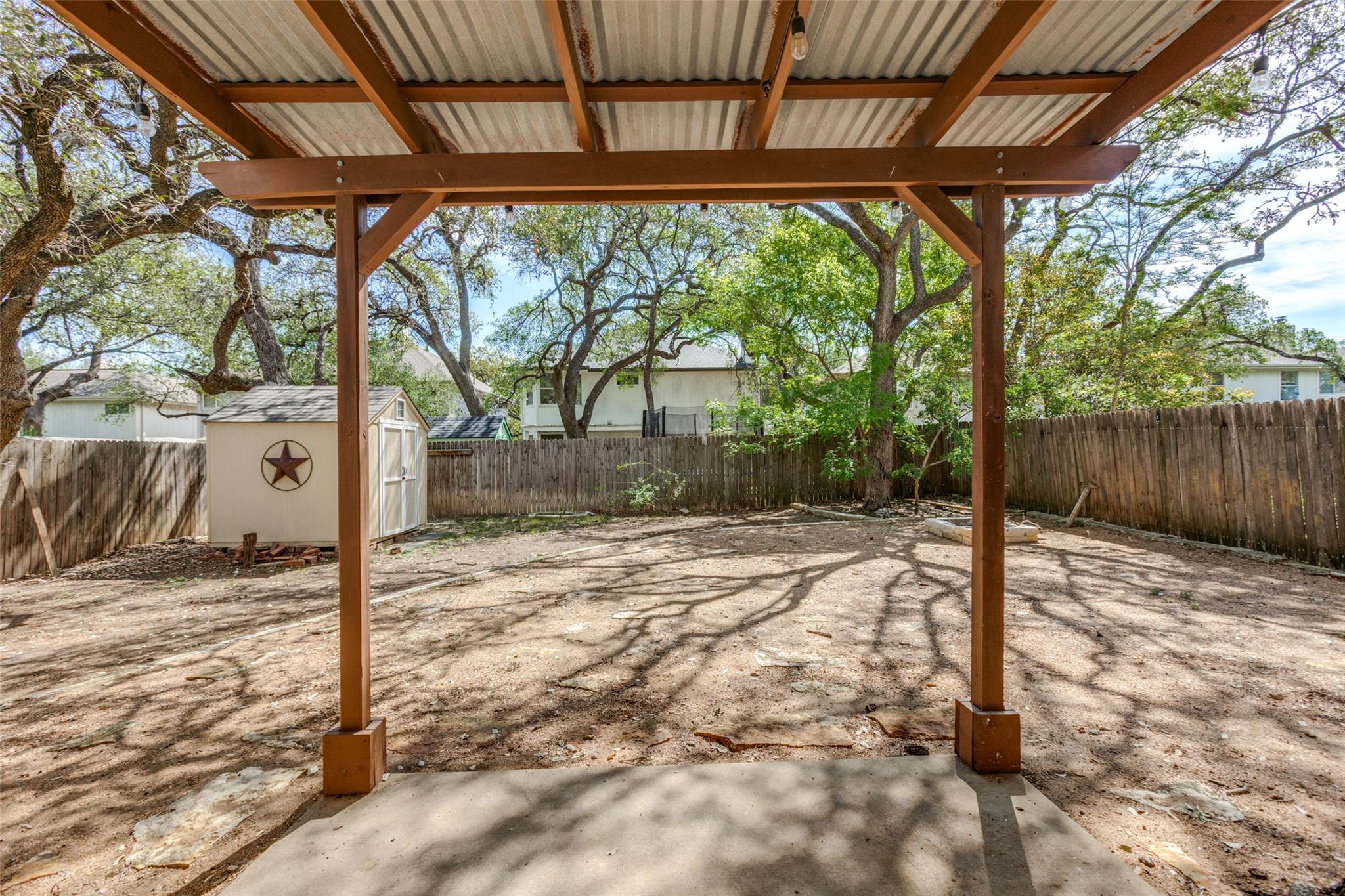 6605 Oasis Dr, Austin, TX 78749