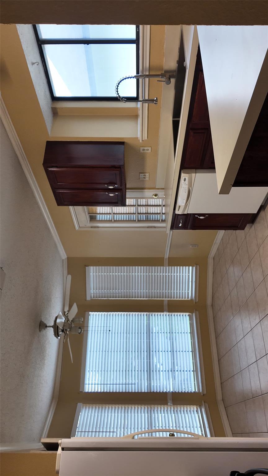 12331 Yarmont Way, Austin, TX 78753