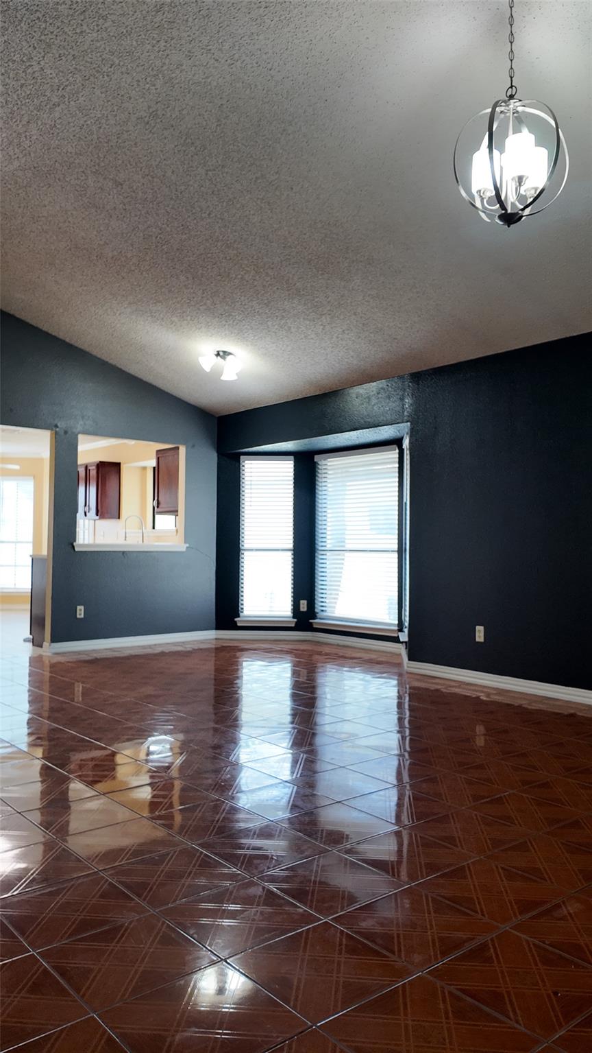 12331 Yarmont Way, Austin, TX 78753