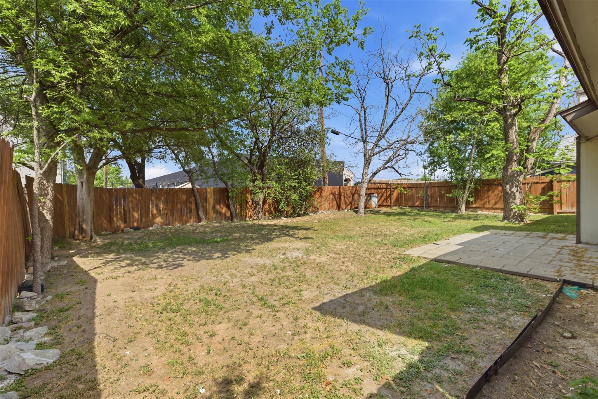 704 Buckingham Pl, Austin, TX 78745