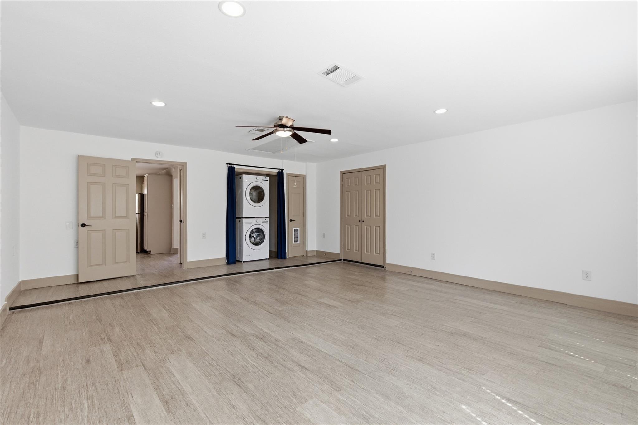 704 Buckingham Pl, Austin, TX 78745