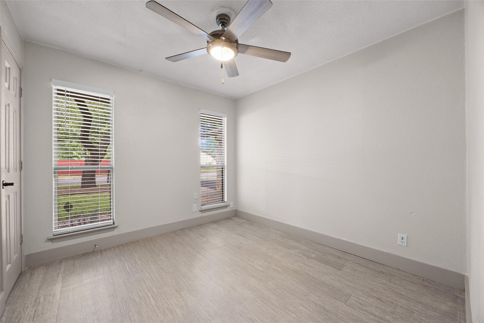 704 Buckingham Pl, Austin, TX 78745