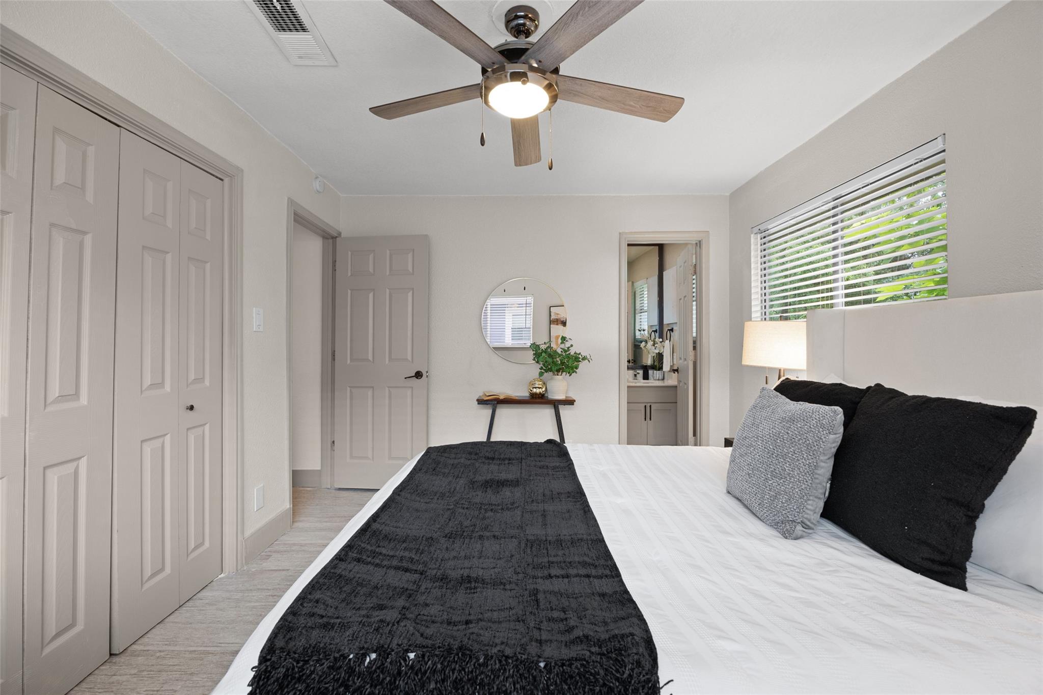 704 Buckingham Pl, Austin, TX 78745