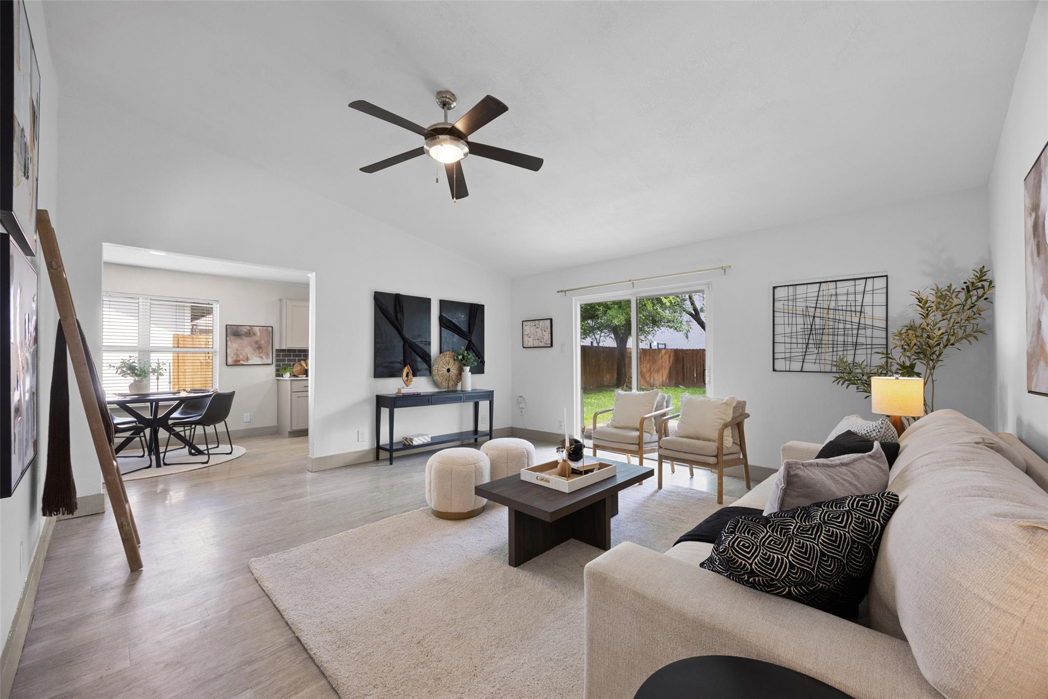 704 Buckingham Pl, Austin, TX 78745