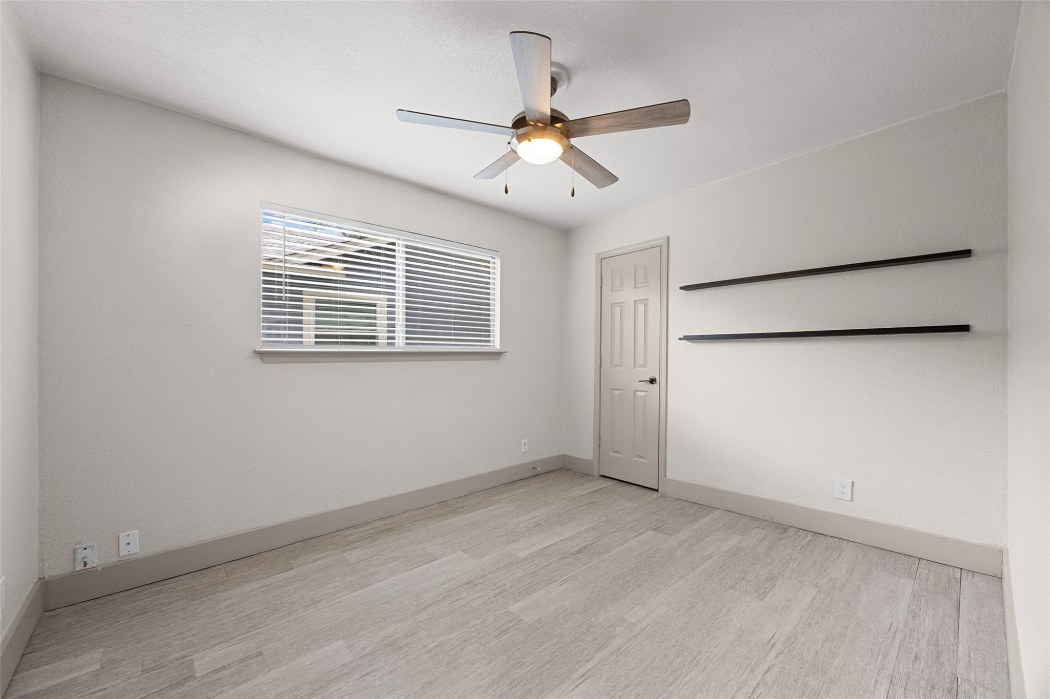 704 Buckingham Pl, Austin, TX 78745