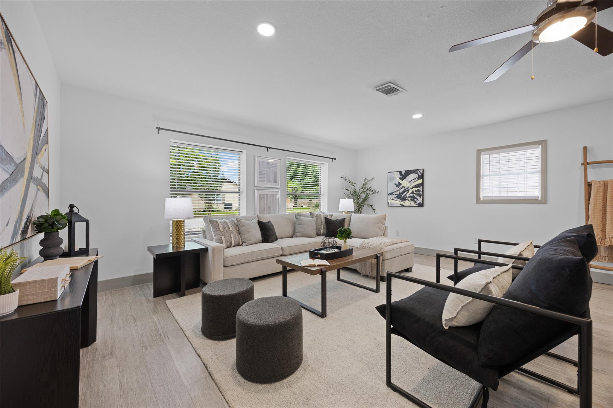 704 Buckingham Pl, Austin, TX 78745
