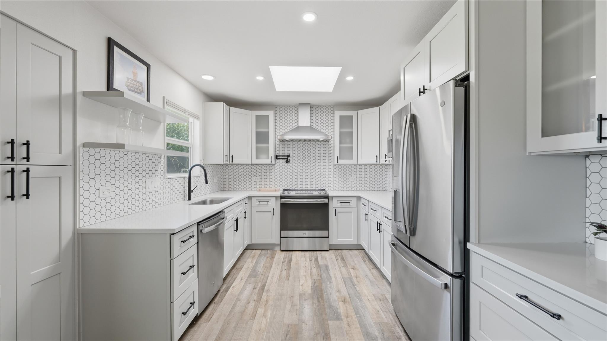 305 Whitetail Dr, Manchaca, TX 78652