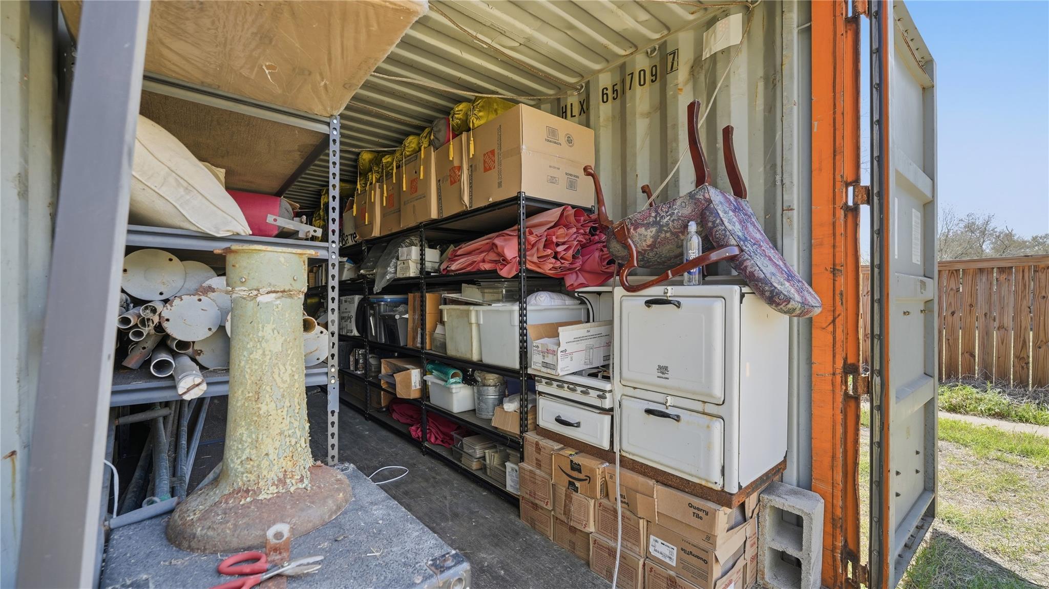 305 Whitetail Dr, Manchaca, TX 78652