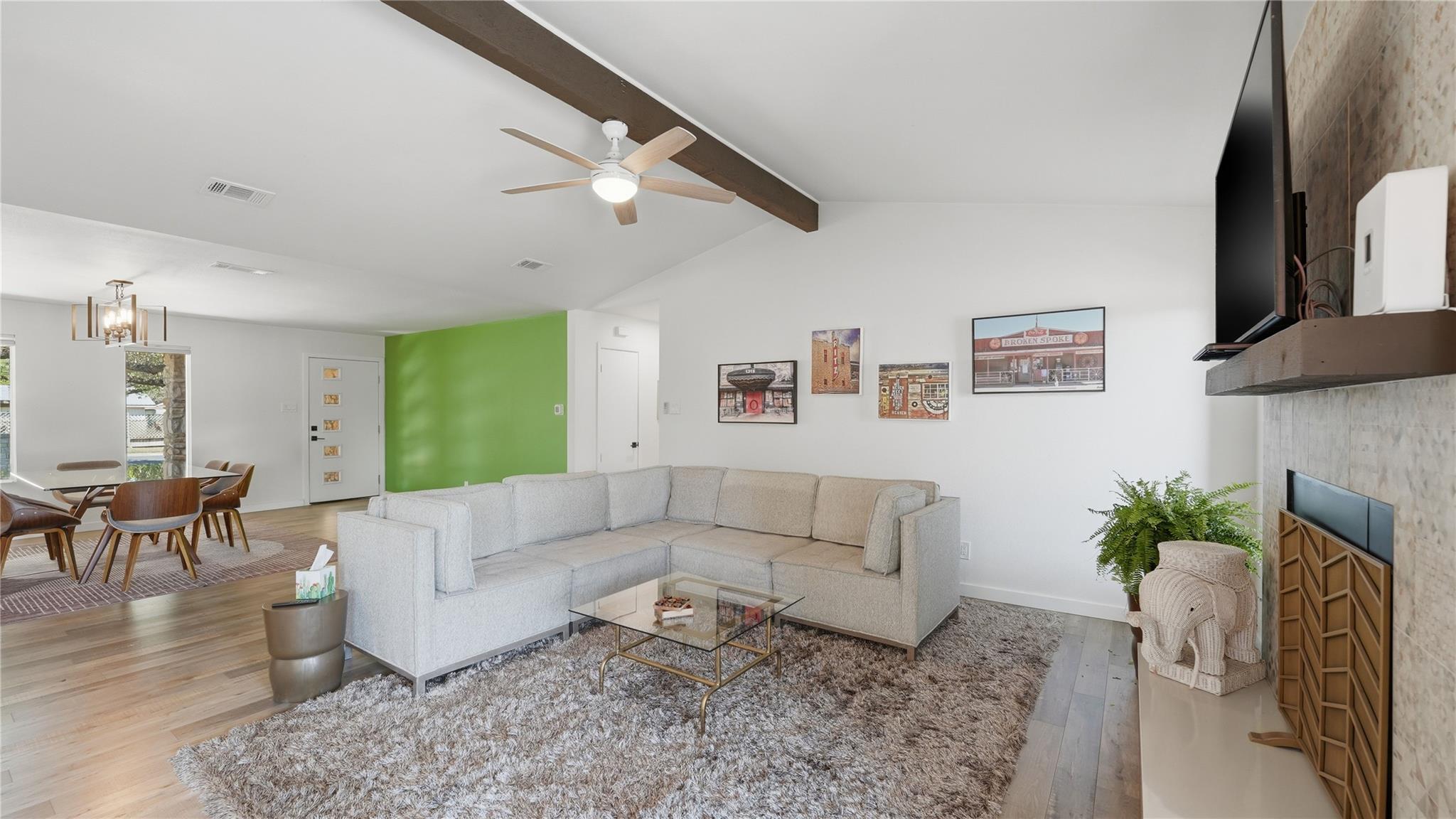 305 Whitetail Dr, Manchaca, TX 78652