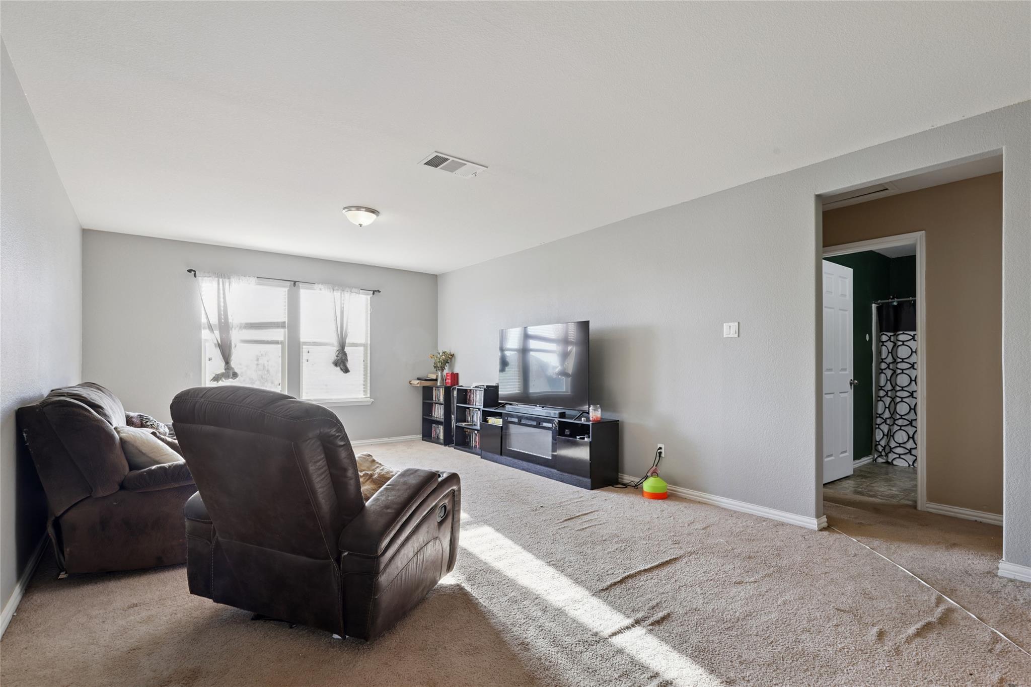 1917 Pecan Valley Dr, Leander, TX 78641