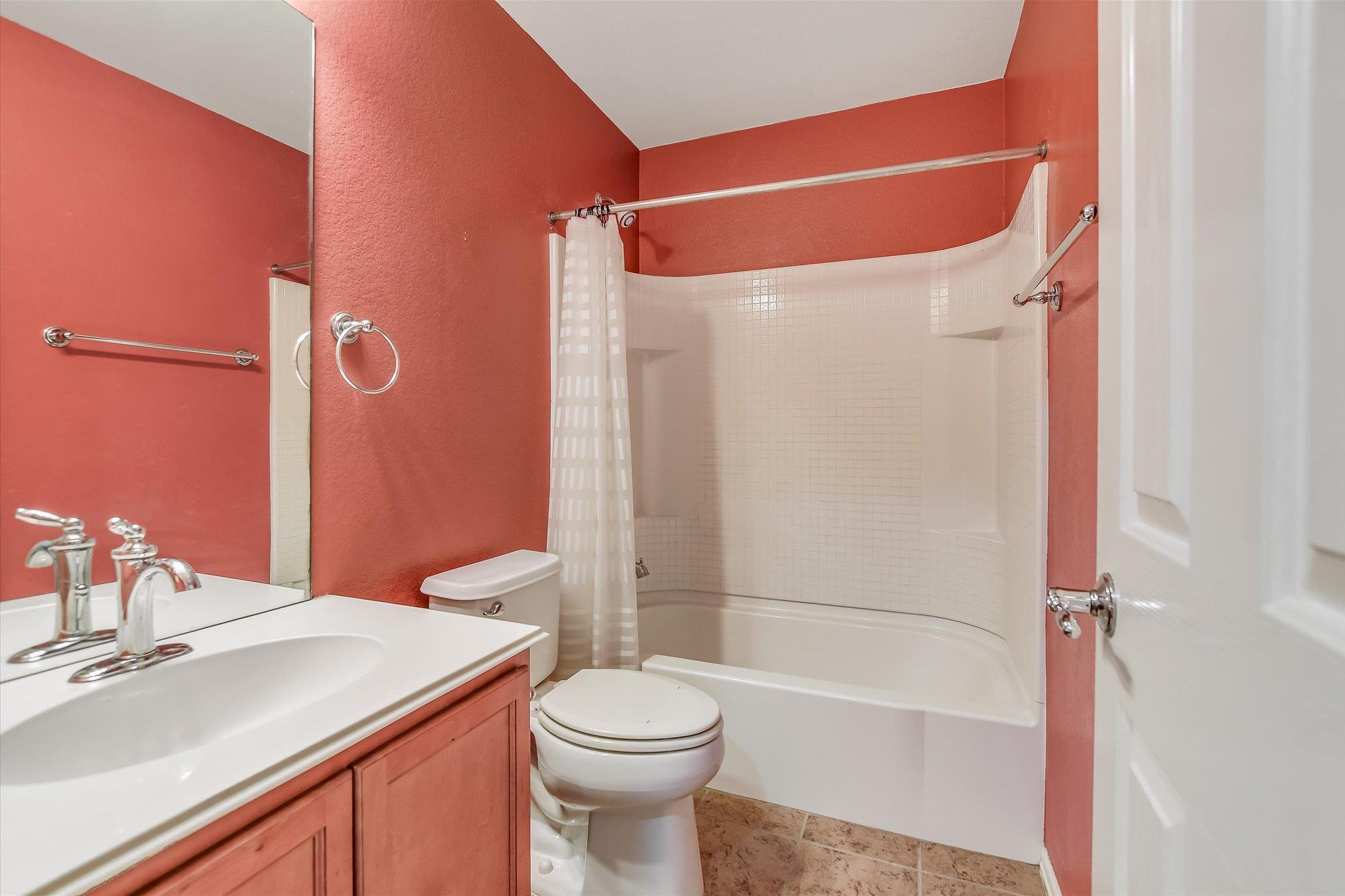 516 Lark St, Leander, TX 78641