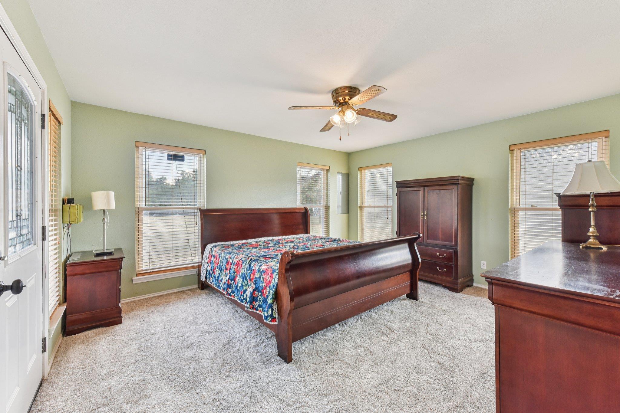 504 Buckaroo Trl, Buda, TX 78610