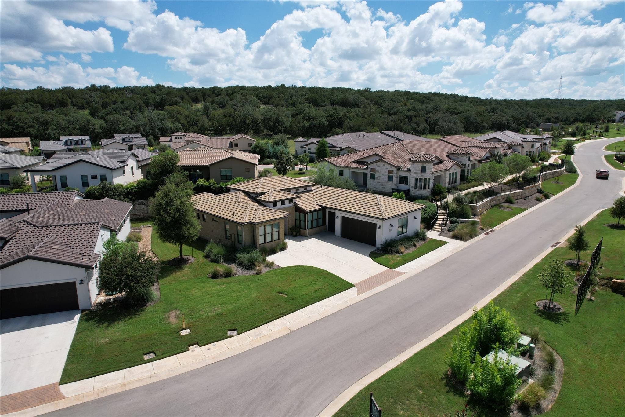 101 Belforte Blvd, Horseshoe Bay, TX 78657