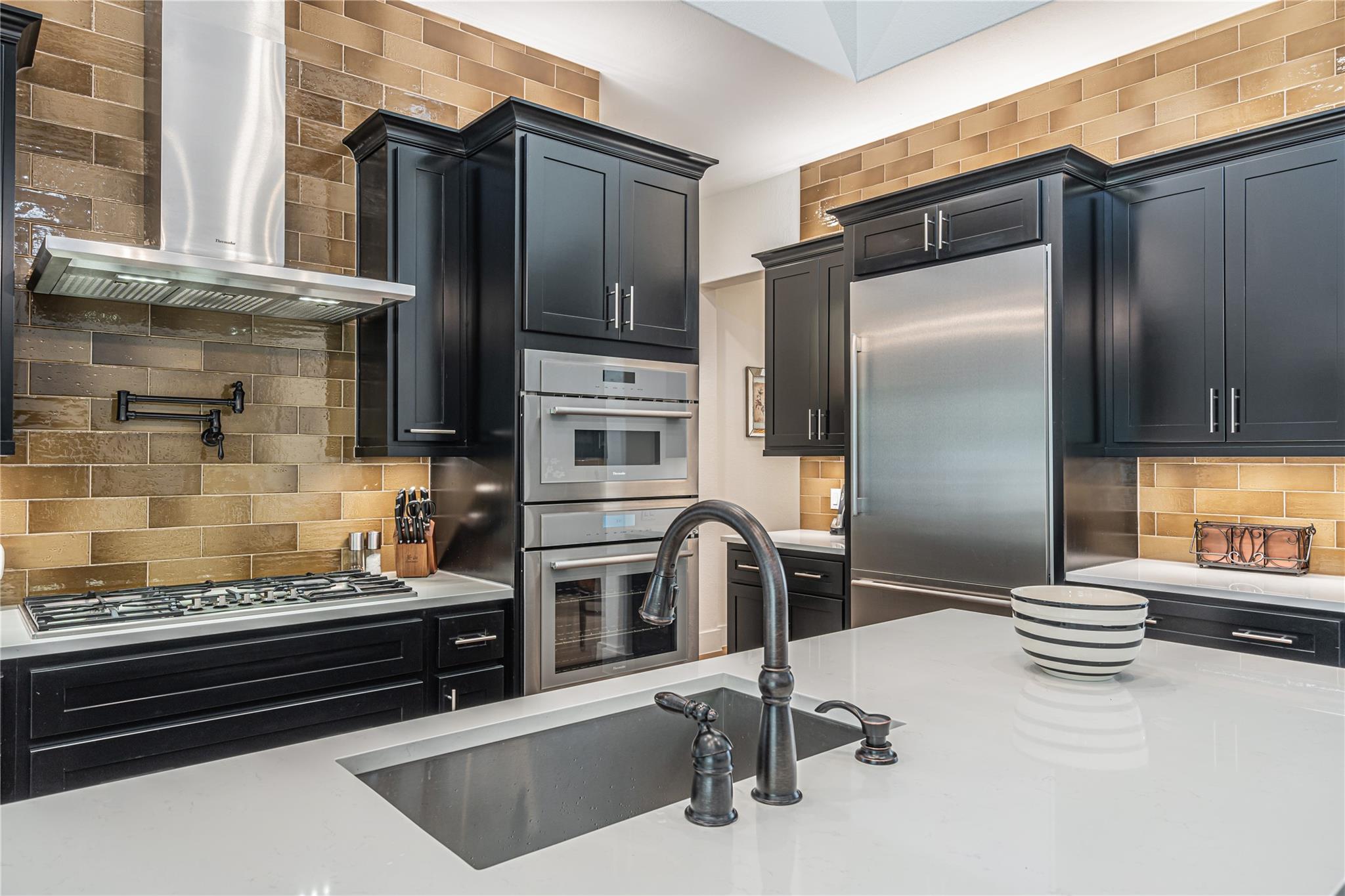 101 Belforte Blvd, Horseshoe Bay, TX 78657