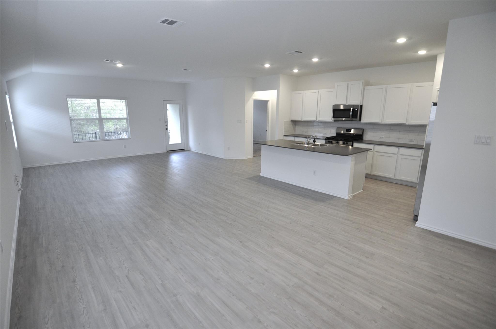 1537 Chapel Ranch Rd, Georgetown, TX 78628