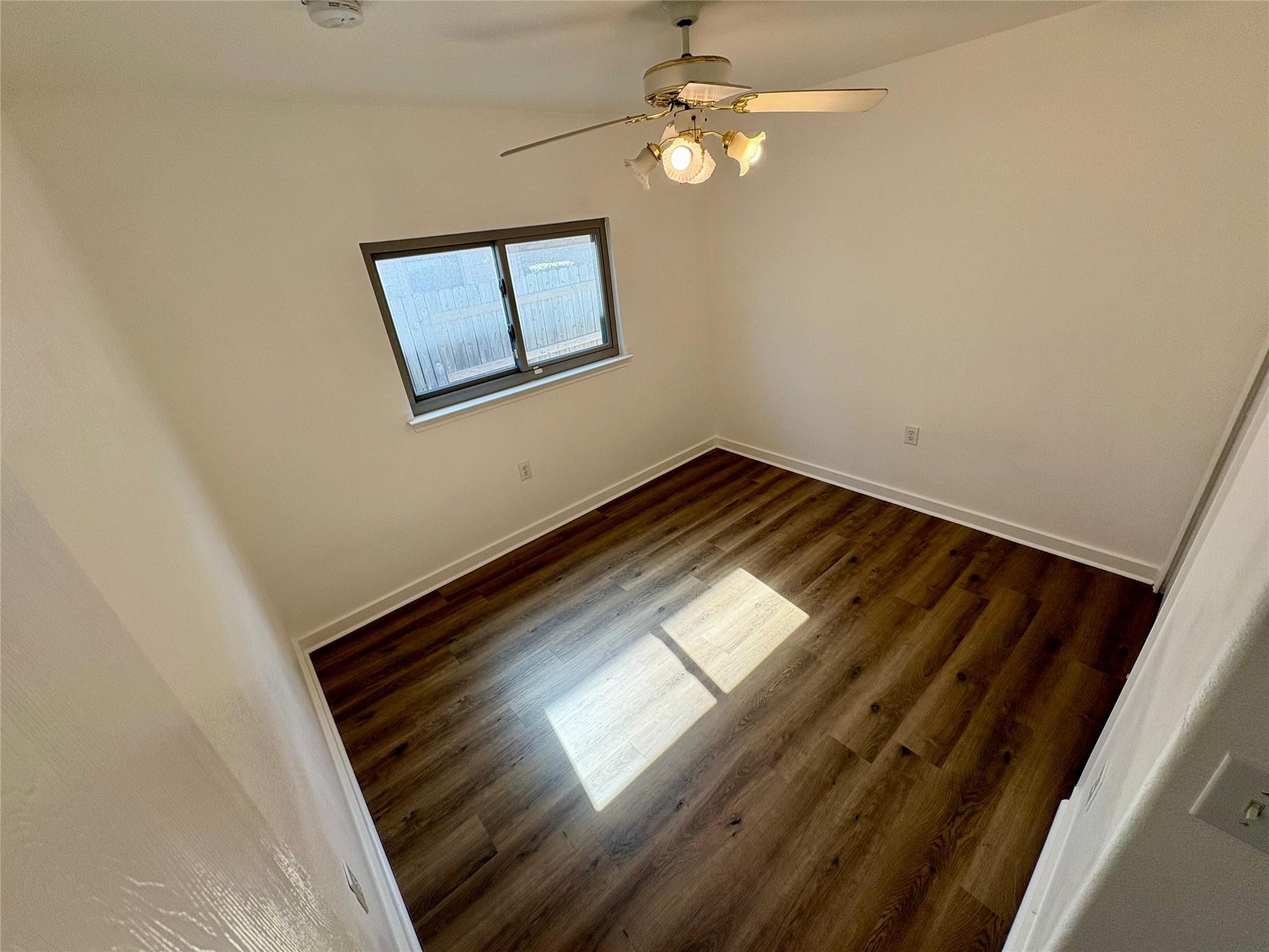 8003 Bannock Ln, Austin, TX 78747