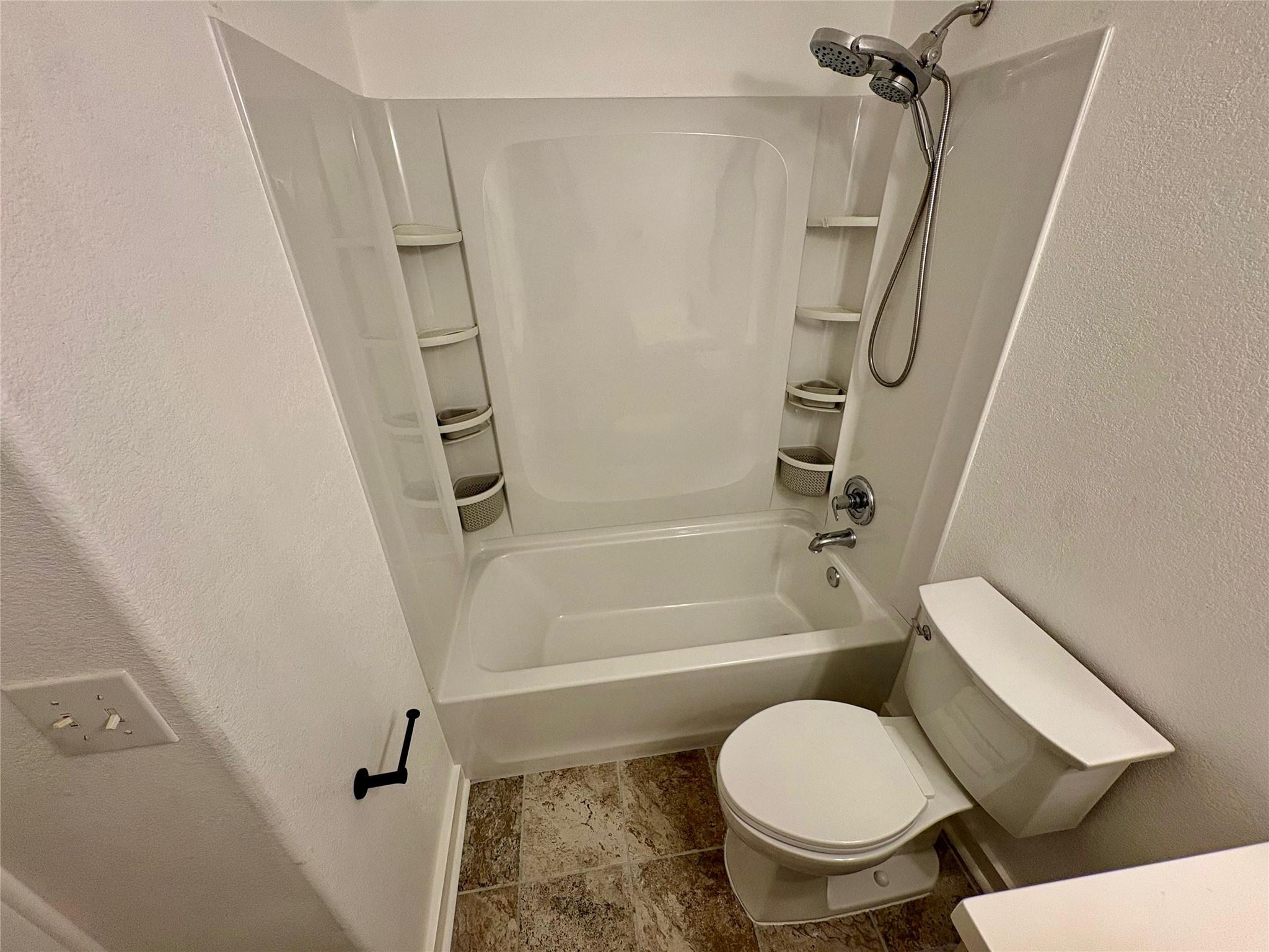 8003 Bannock Ln, Austin, TX 78747