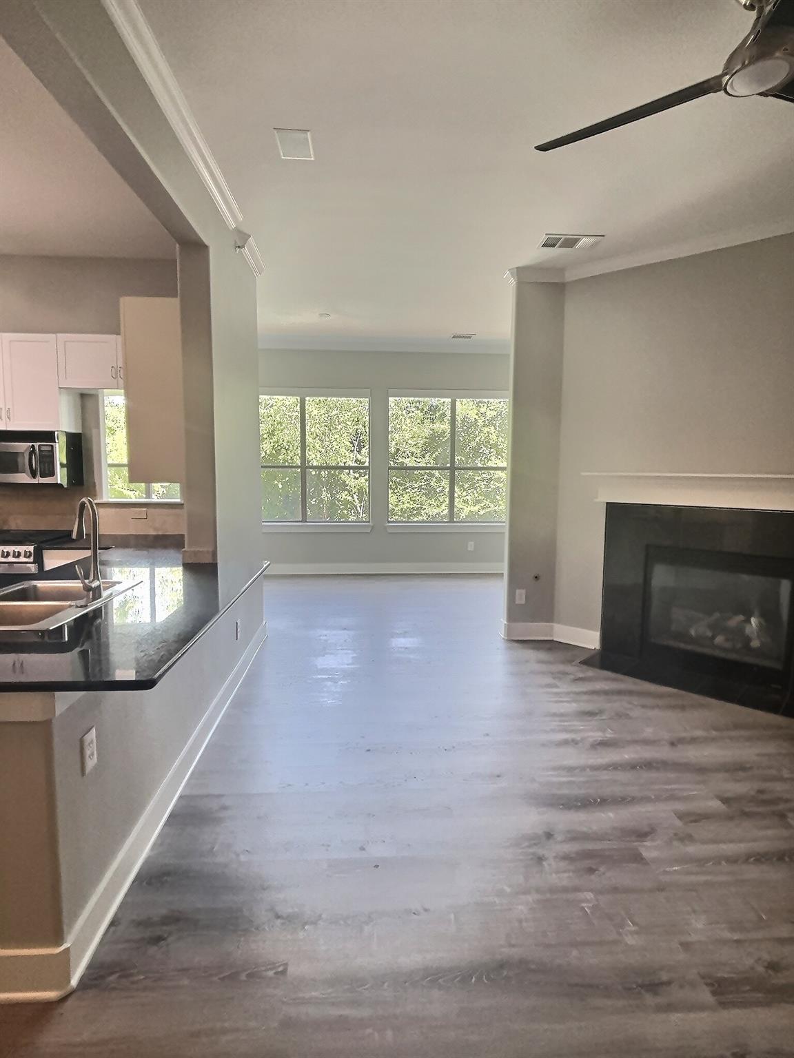 2216 Thornton Rd # 421, Austin, TX 78704