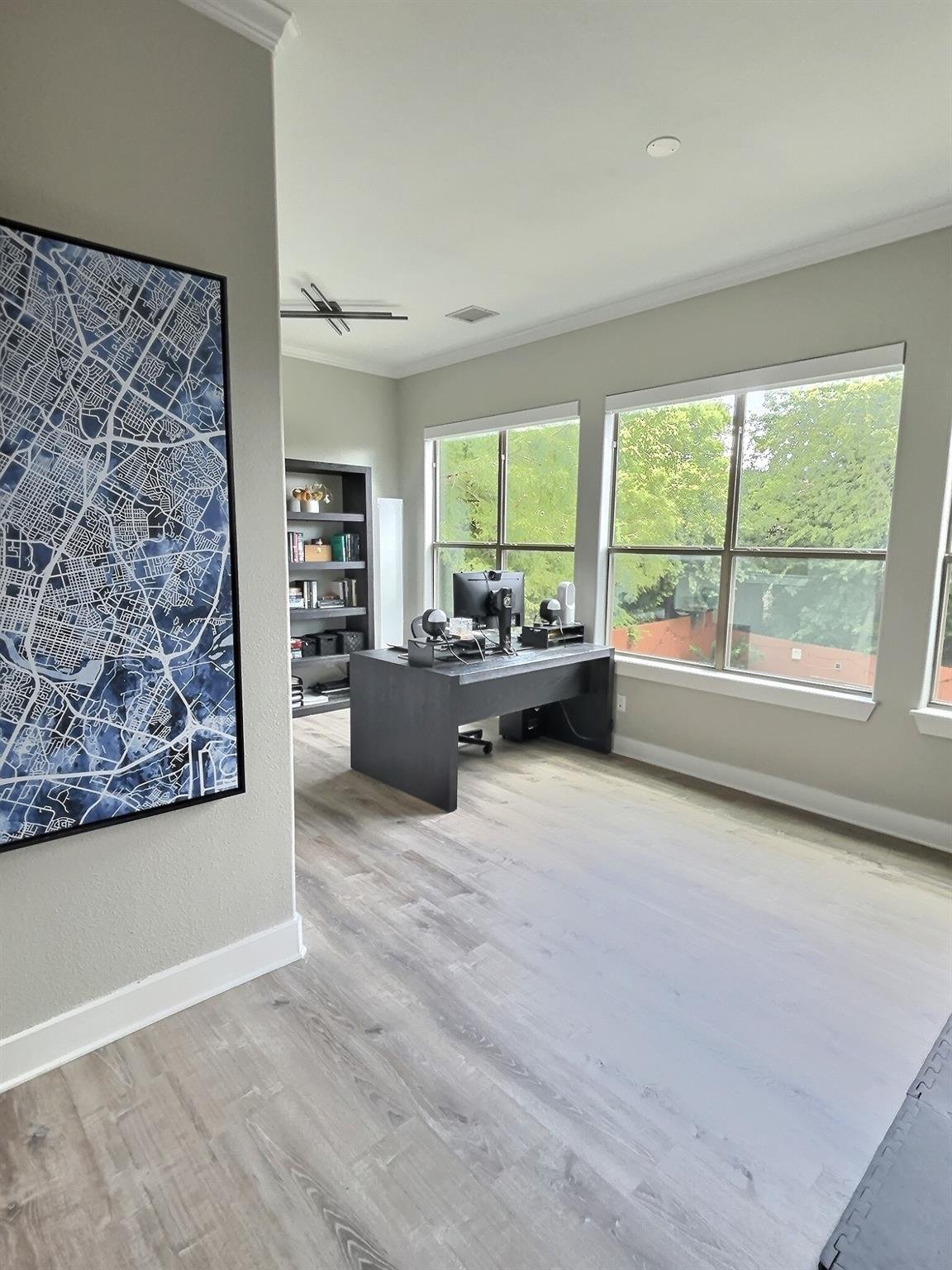 2216 Thornton Rd # 421, Austin, TX 78704