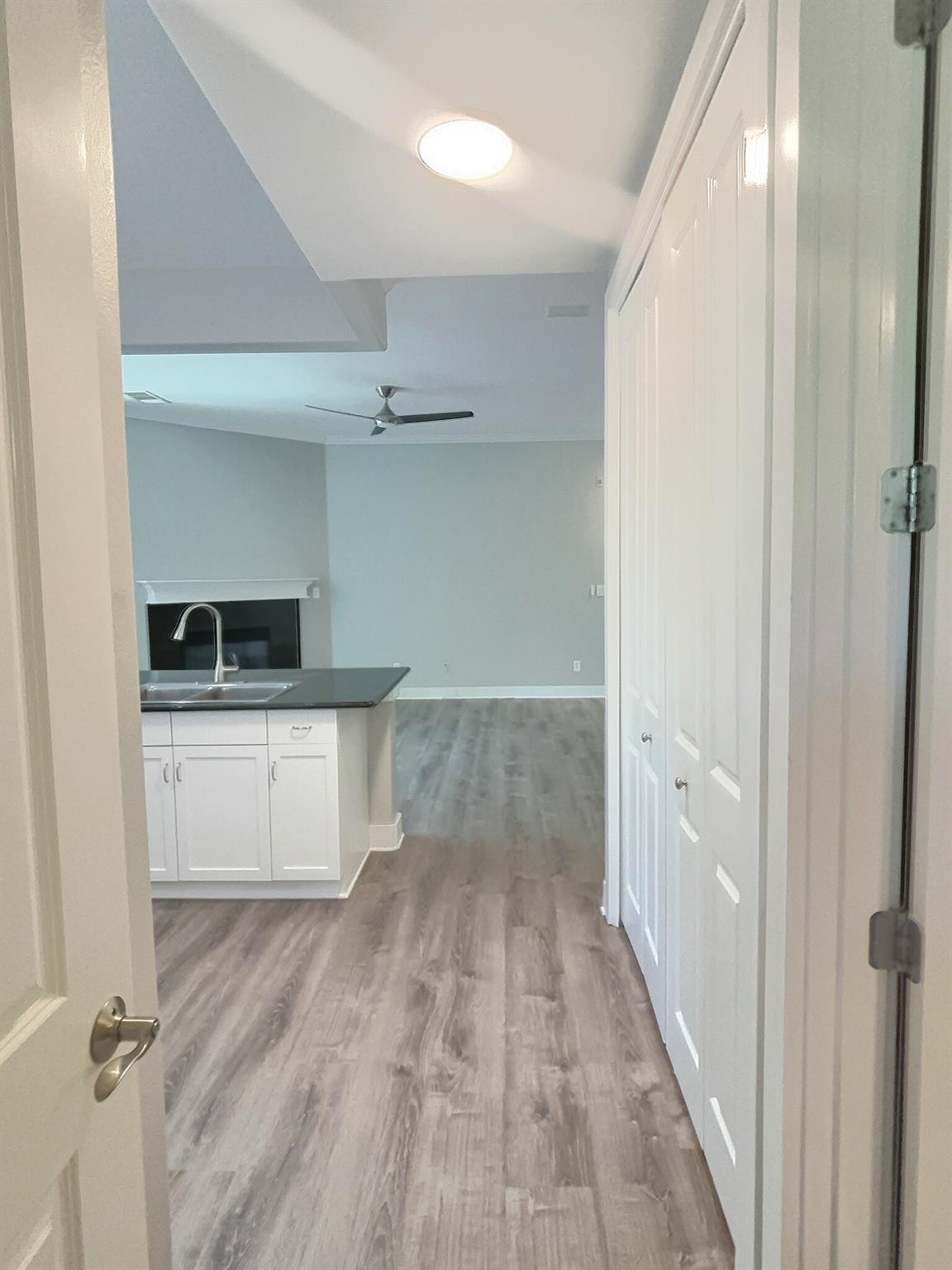 2216 Thornton Rd # 421, Austin, TX 78704